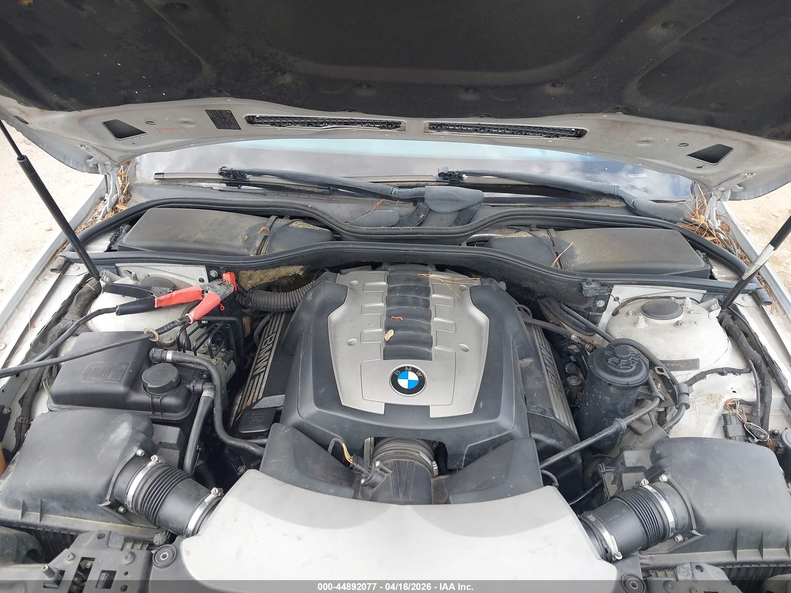 2008 Bmw 750li   Silver vin: WBAHN83558DT78780