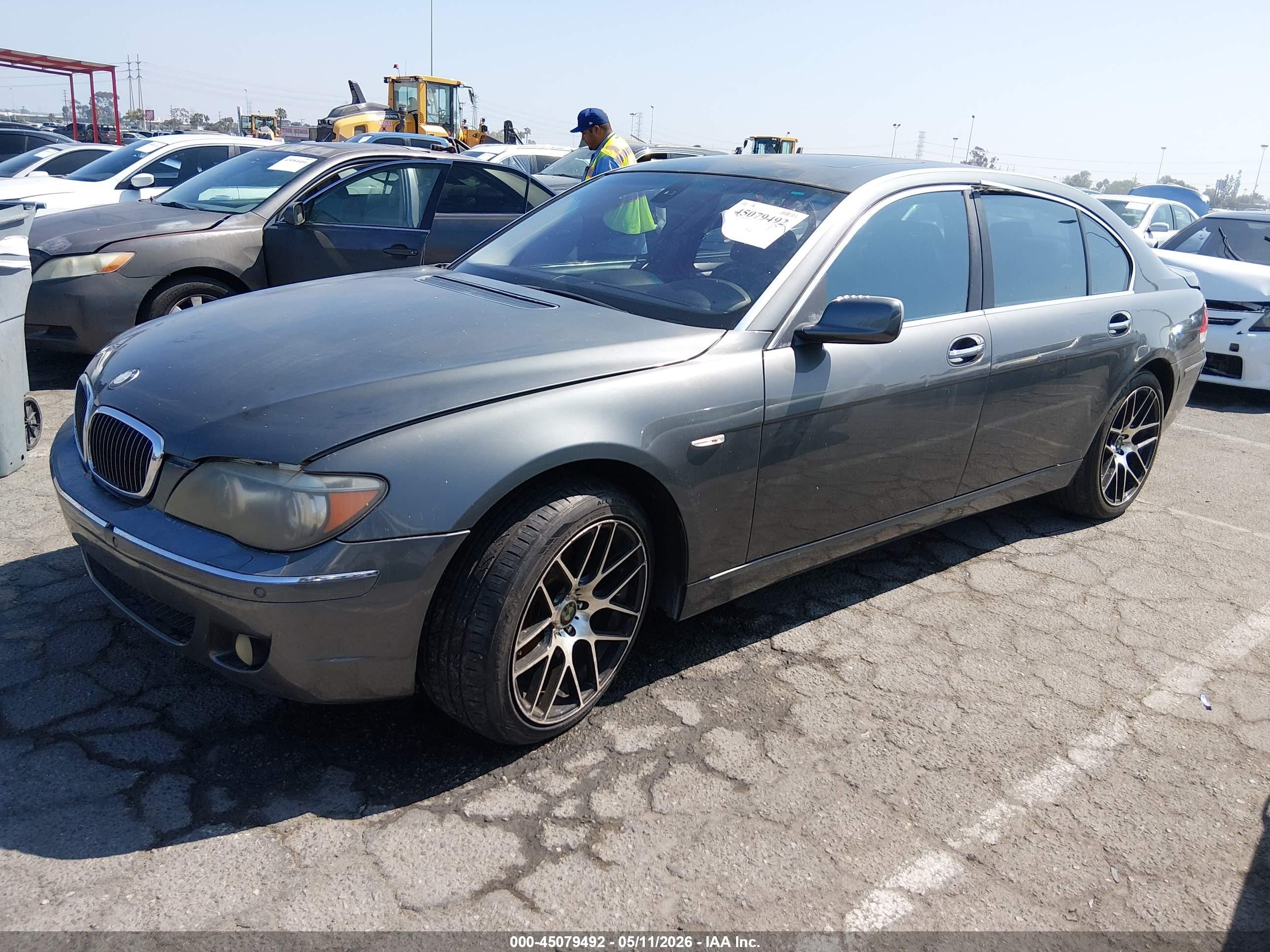 2006 Bmw 750li   Серый vin: WBAHN83566DT28189