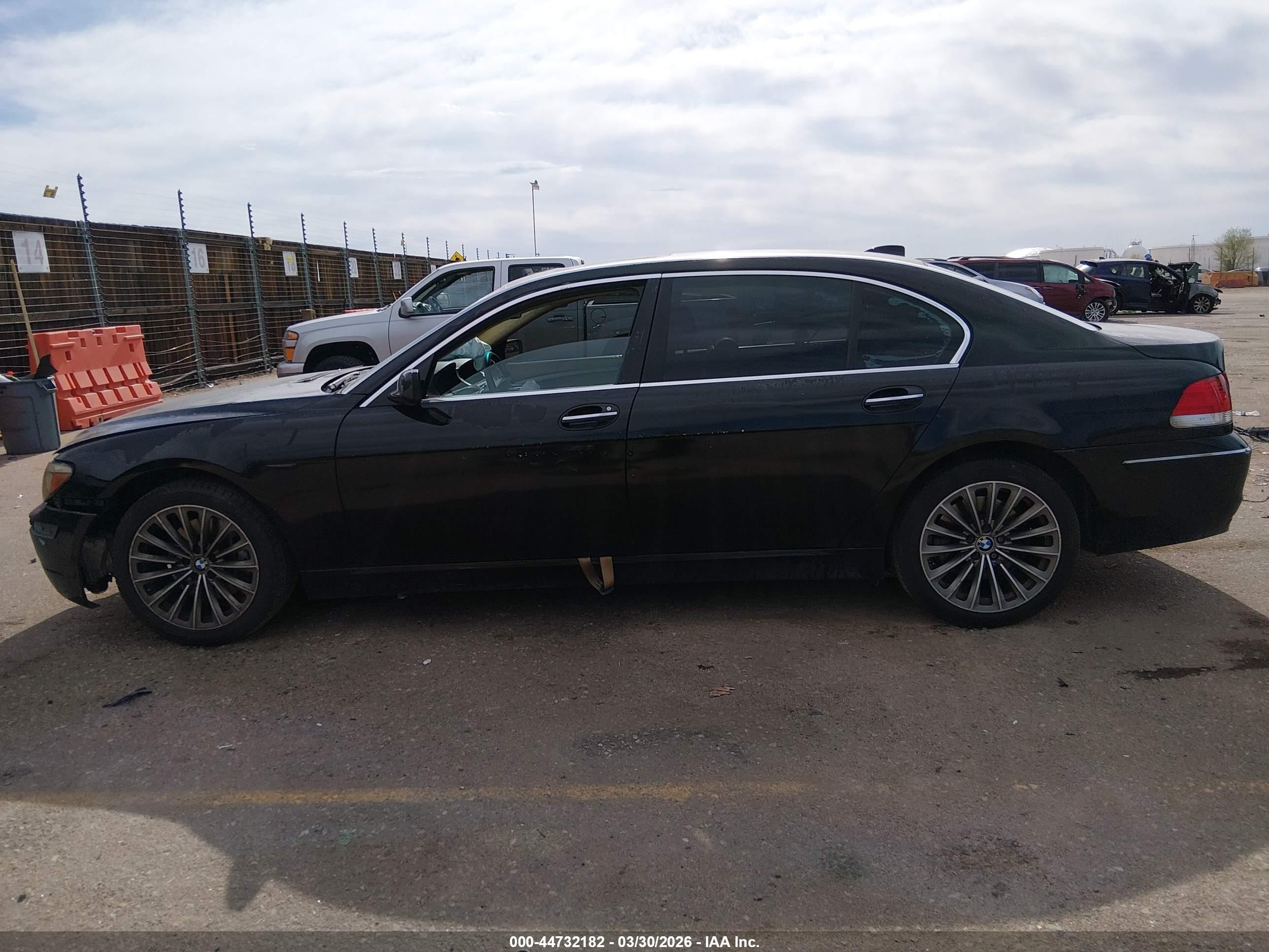 2008 Bmw 750li   Black vin: WBAHN83568DT77718