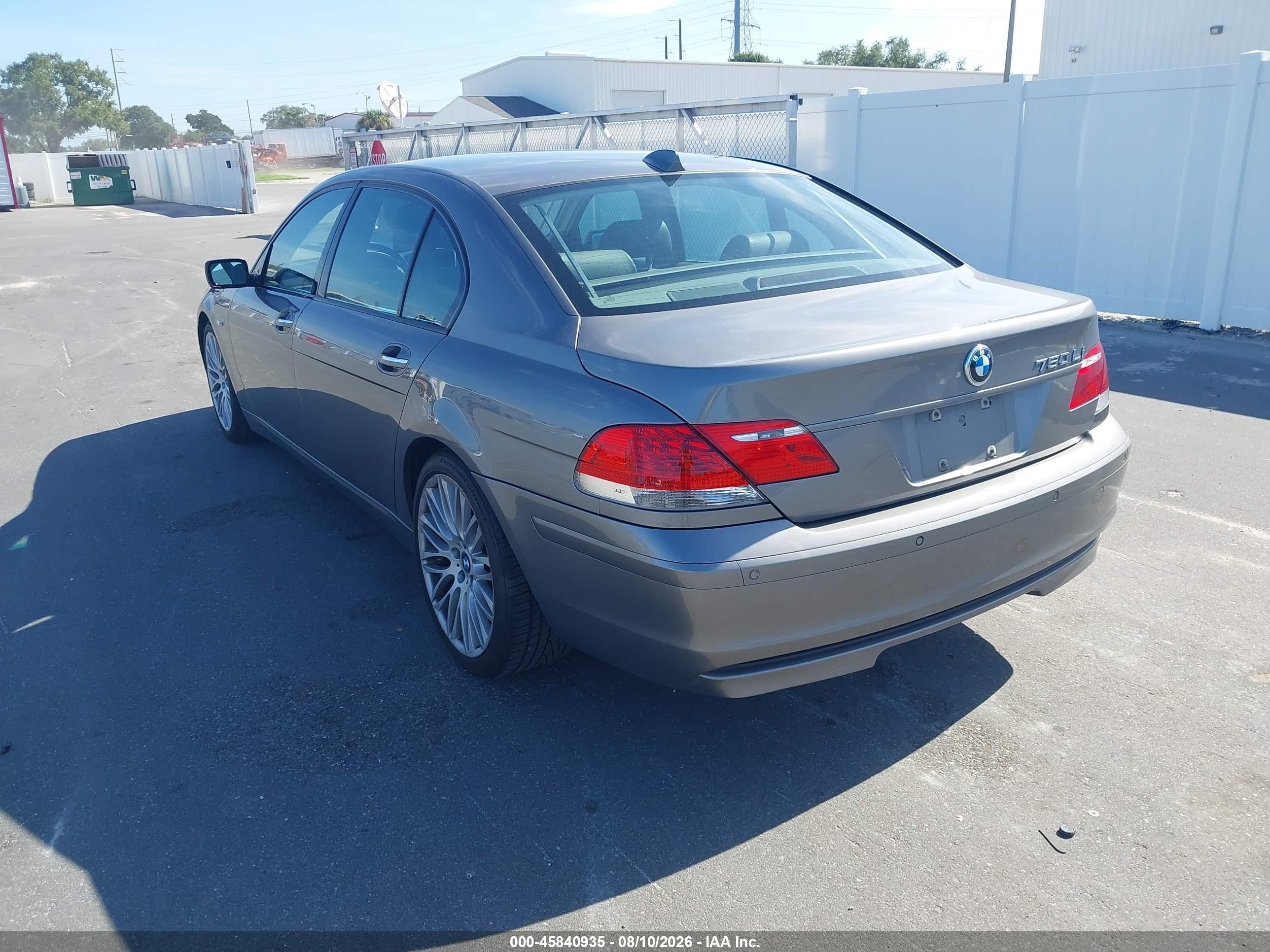 2008 Bmw 750li   Серый vin: WBAHN83568DT78819