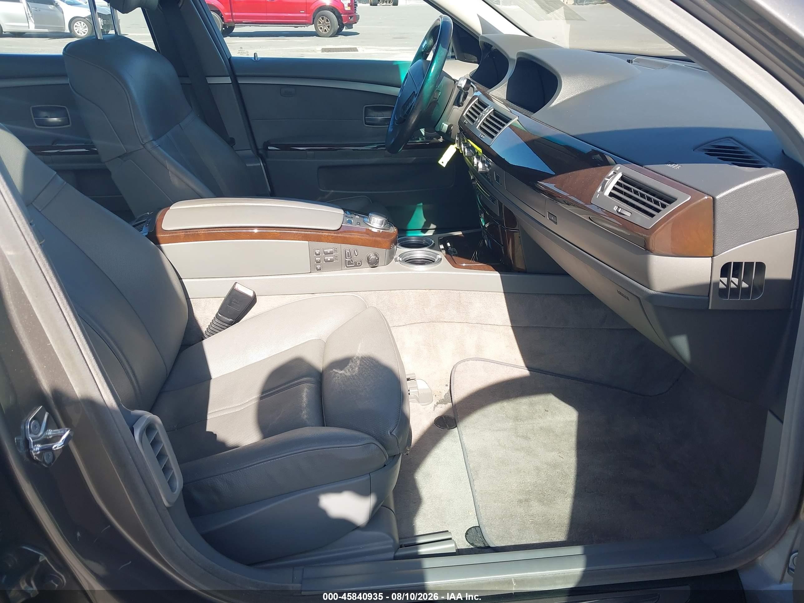 2008 Bmw 750li   Серый vin: WBAHN83568DT78819
