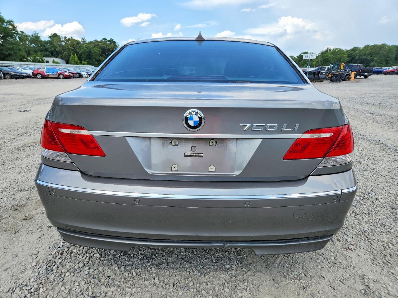 2008 Bmw 750 Li Gray vin: WBAHN83568DT84068