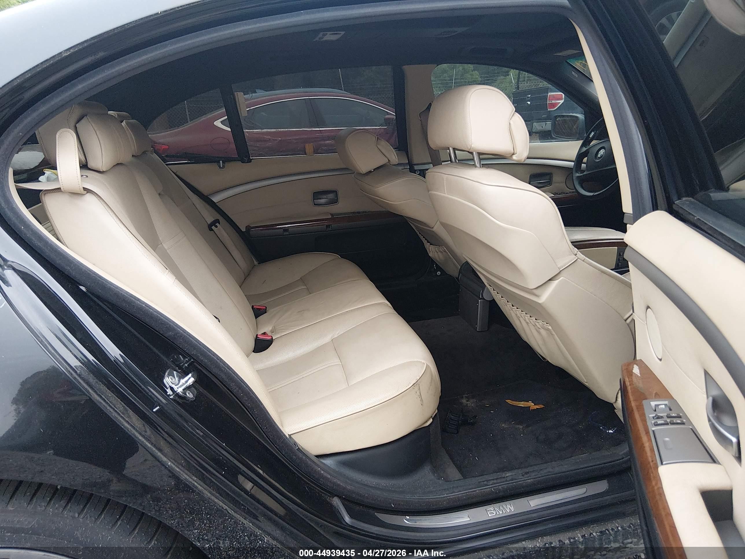 2006 Bmw 750li   Black vin: WBAHN83576DT25821