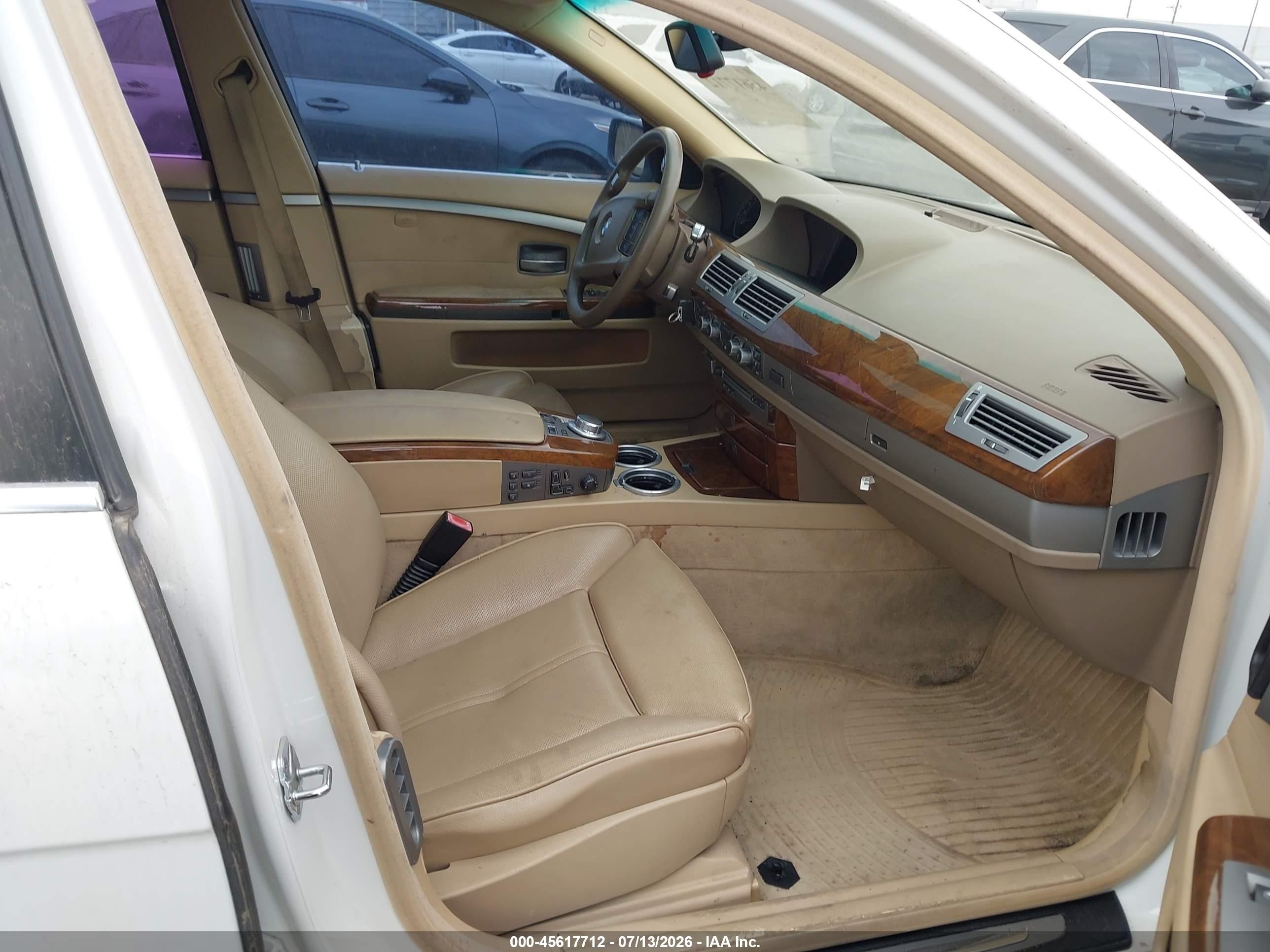 2006 Bmw 750li   White vin: WBAHN83576DT34826