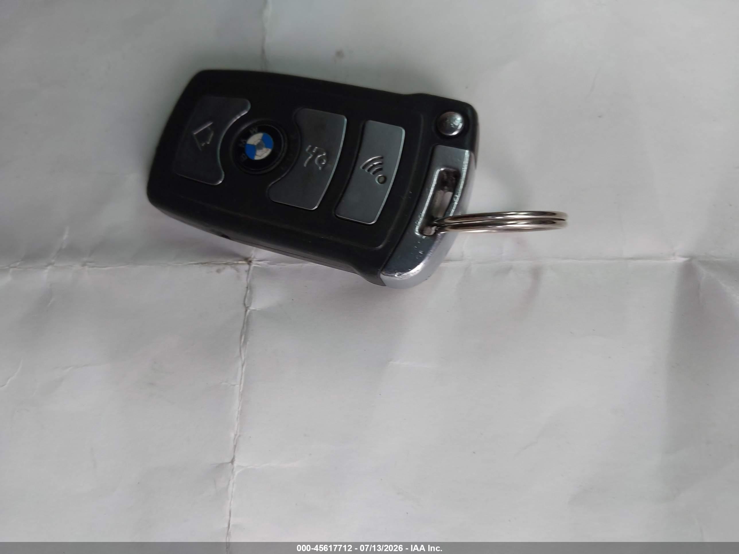 2006 Bmw 750li   White vin: WBAHN83576DT34826