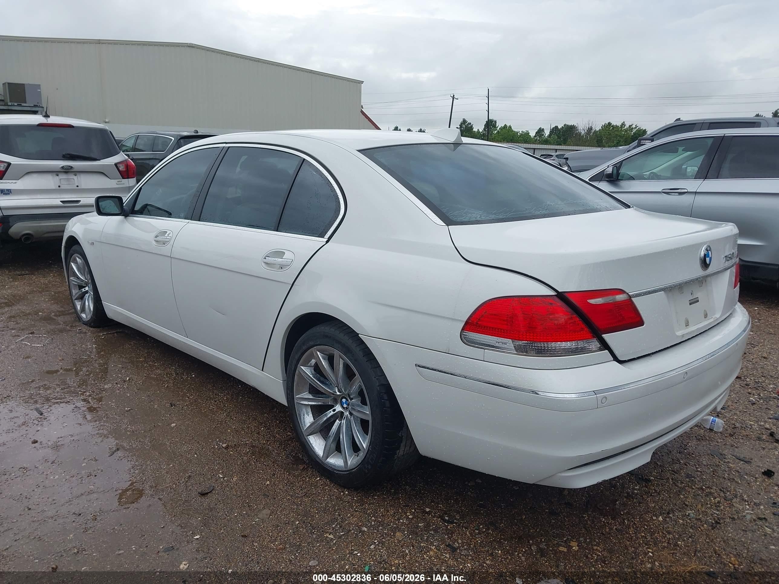 2008 Bmw 750li   White vin: WBAHN83578DT82135