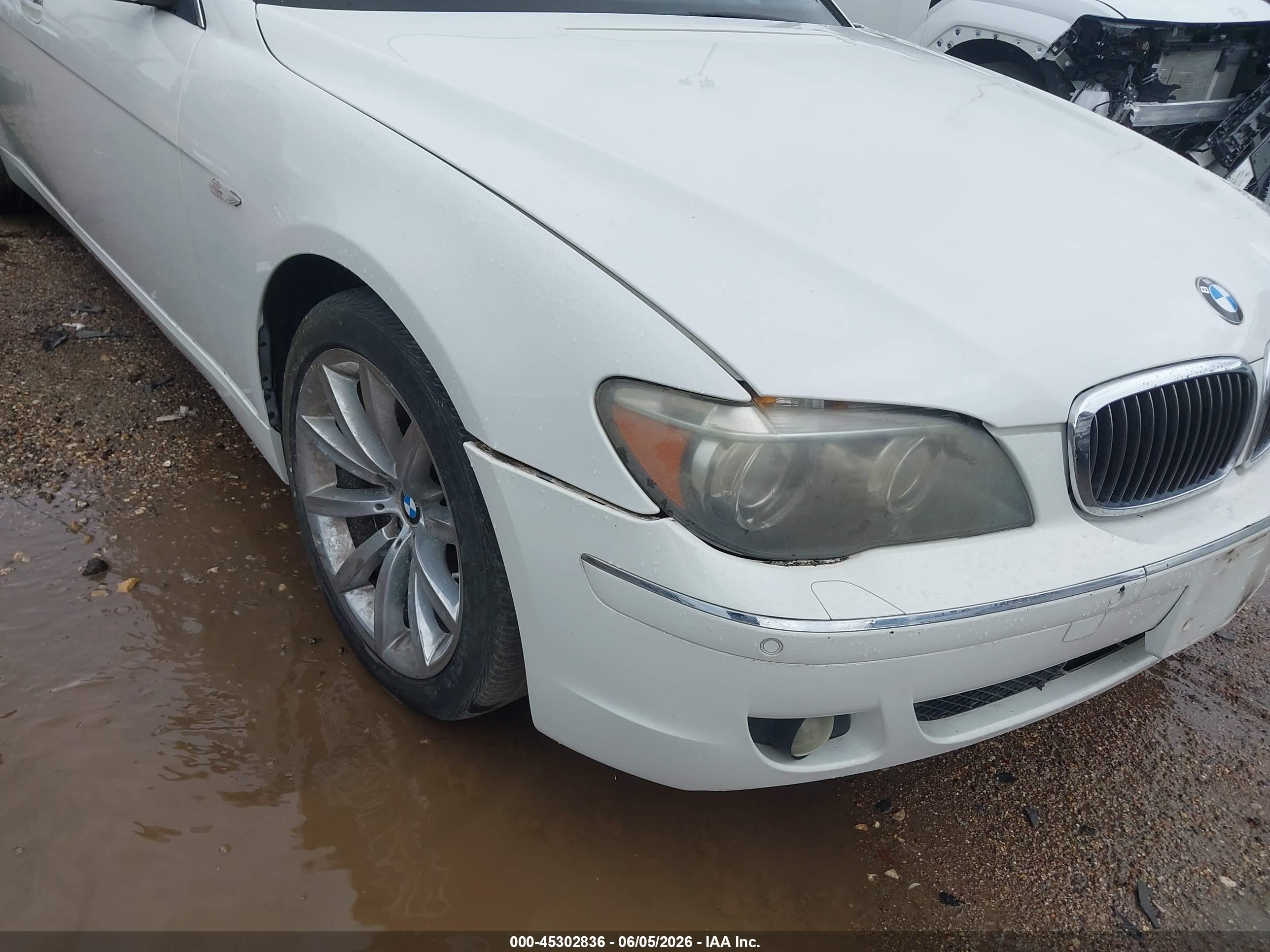 2008 Bmw 750li   White vin: WBAHN83578DT82135