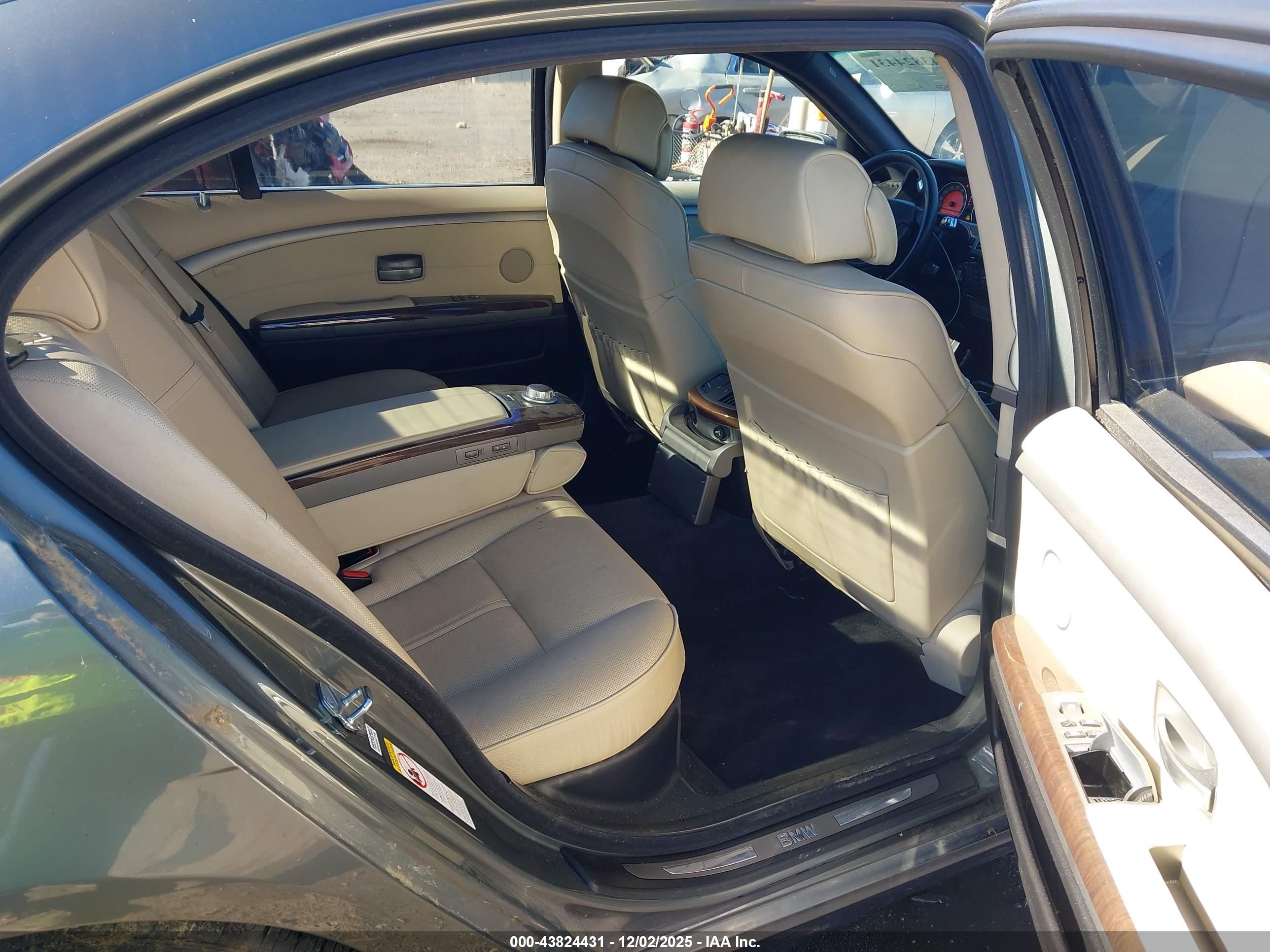 2008 Bmw 750li   Gray vin: WBAHN83578DT85889