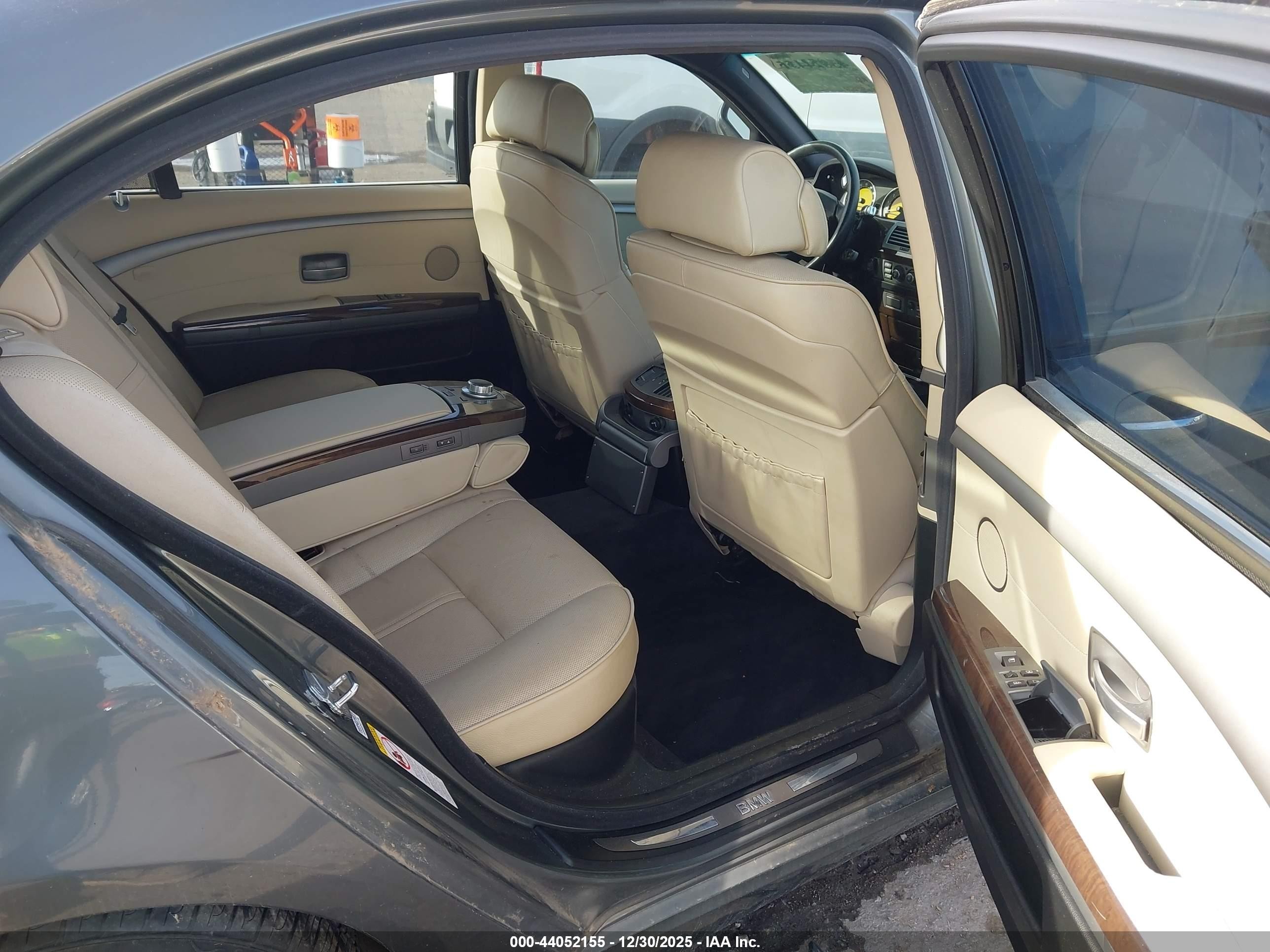 2008 Bmw 750li   Gray vin: WBAHN83578DT85889