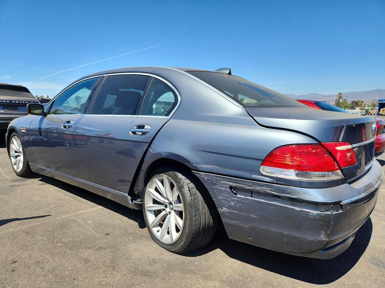 2007 Bmw 750 Gray vin: WBAHN83587DT67089