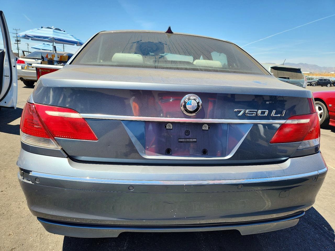 2007 Bmw 750 Gray vin: WBAHN83587DT67089