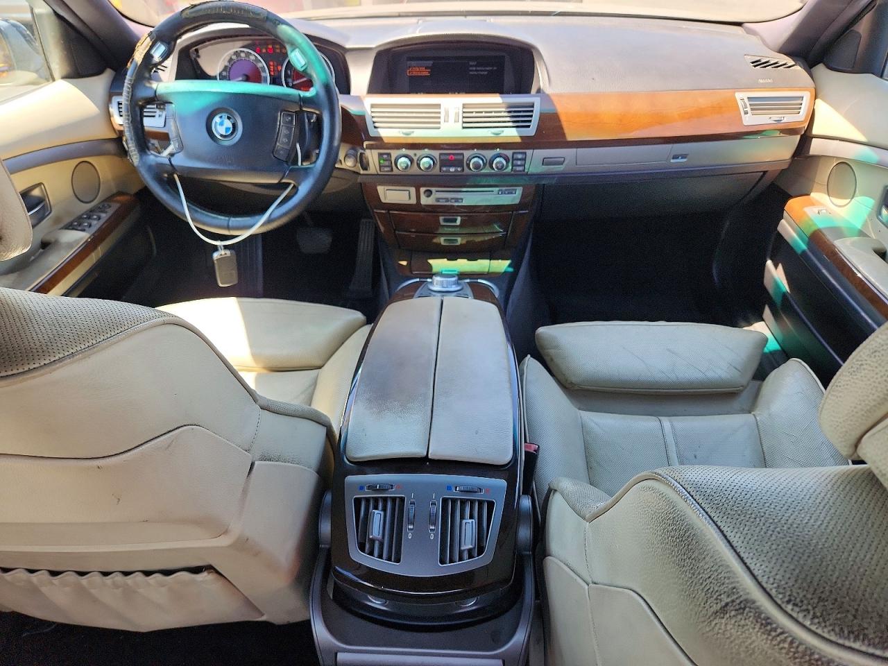 2007 Bmw 750 Gray vin: WBAHN83587DT67089