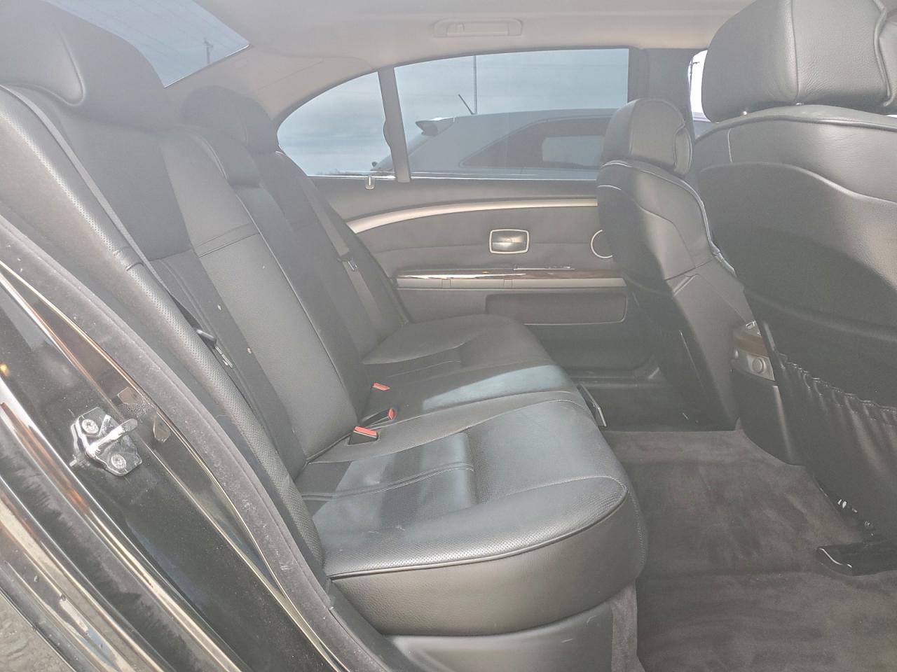 2007 Bmw 750 Черный vin: WBAHN83587DT73832