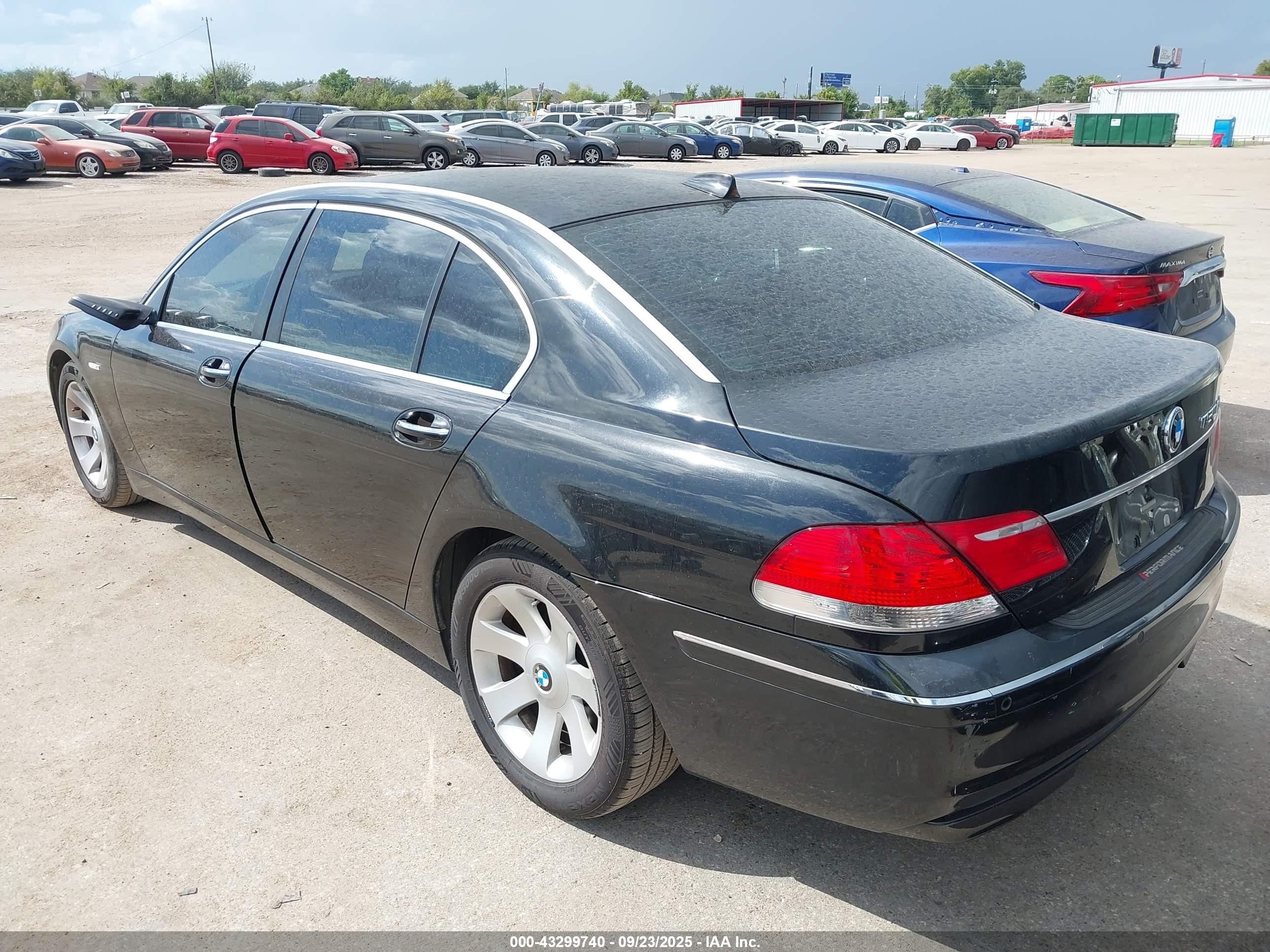 2008 Bmw 750li   Черный vin: WBAHN83588DT79597