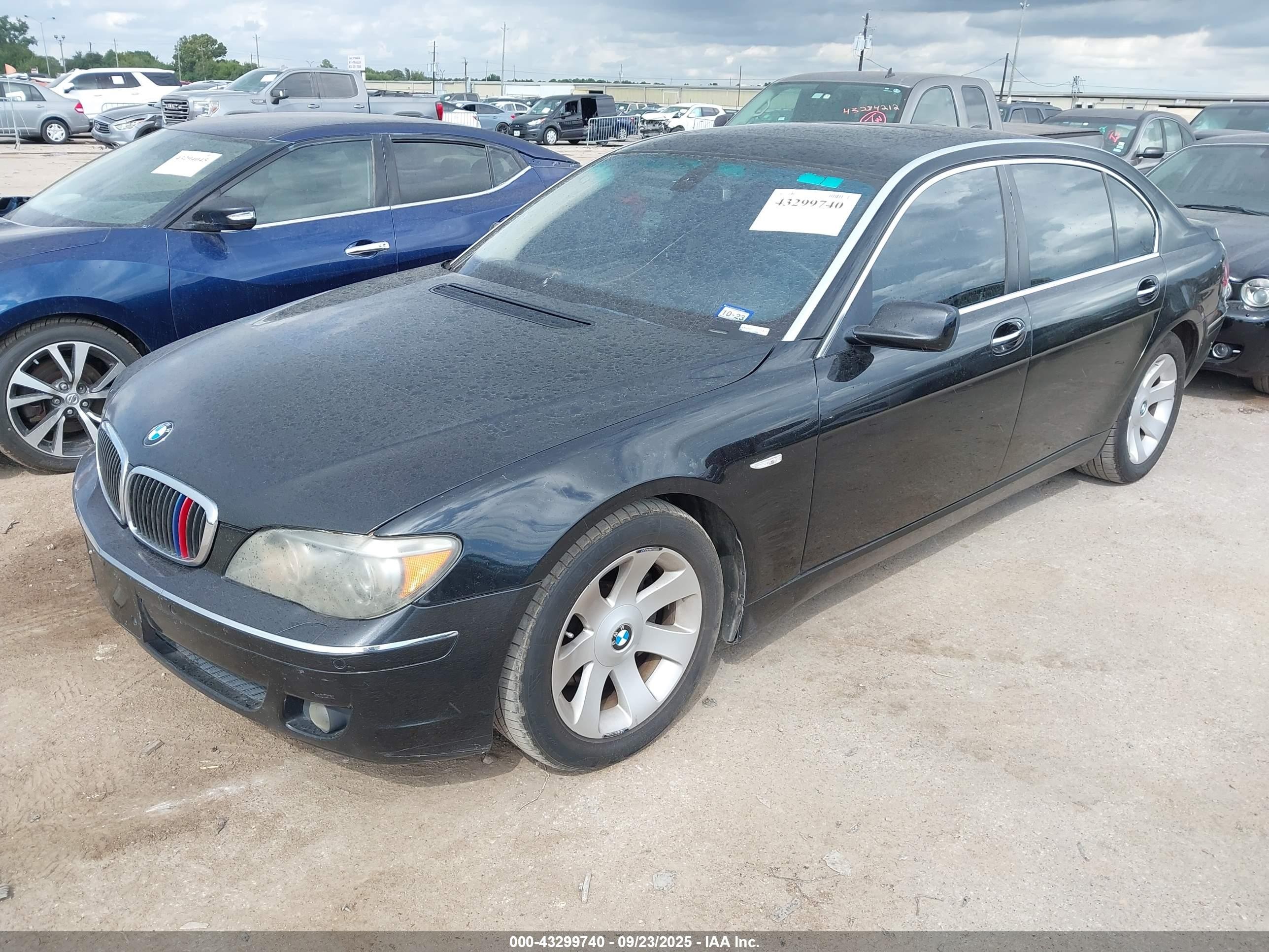 2008 Bmw 750li   Черный vin: WBAHN83588DT79597