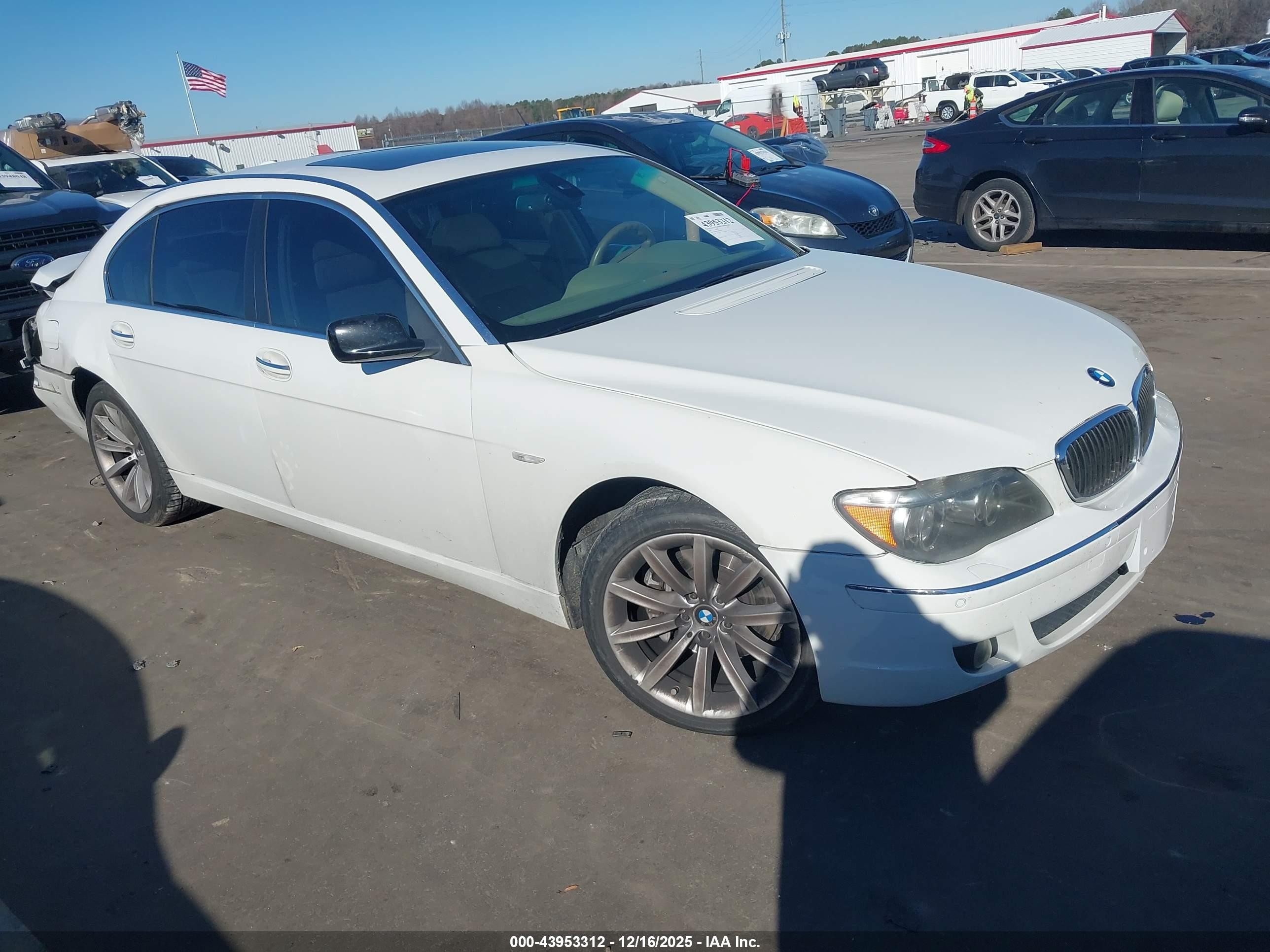 2008 Bmw 750li   White vin: WBAHN83588DT80393