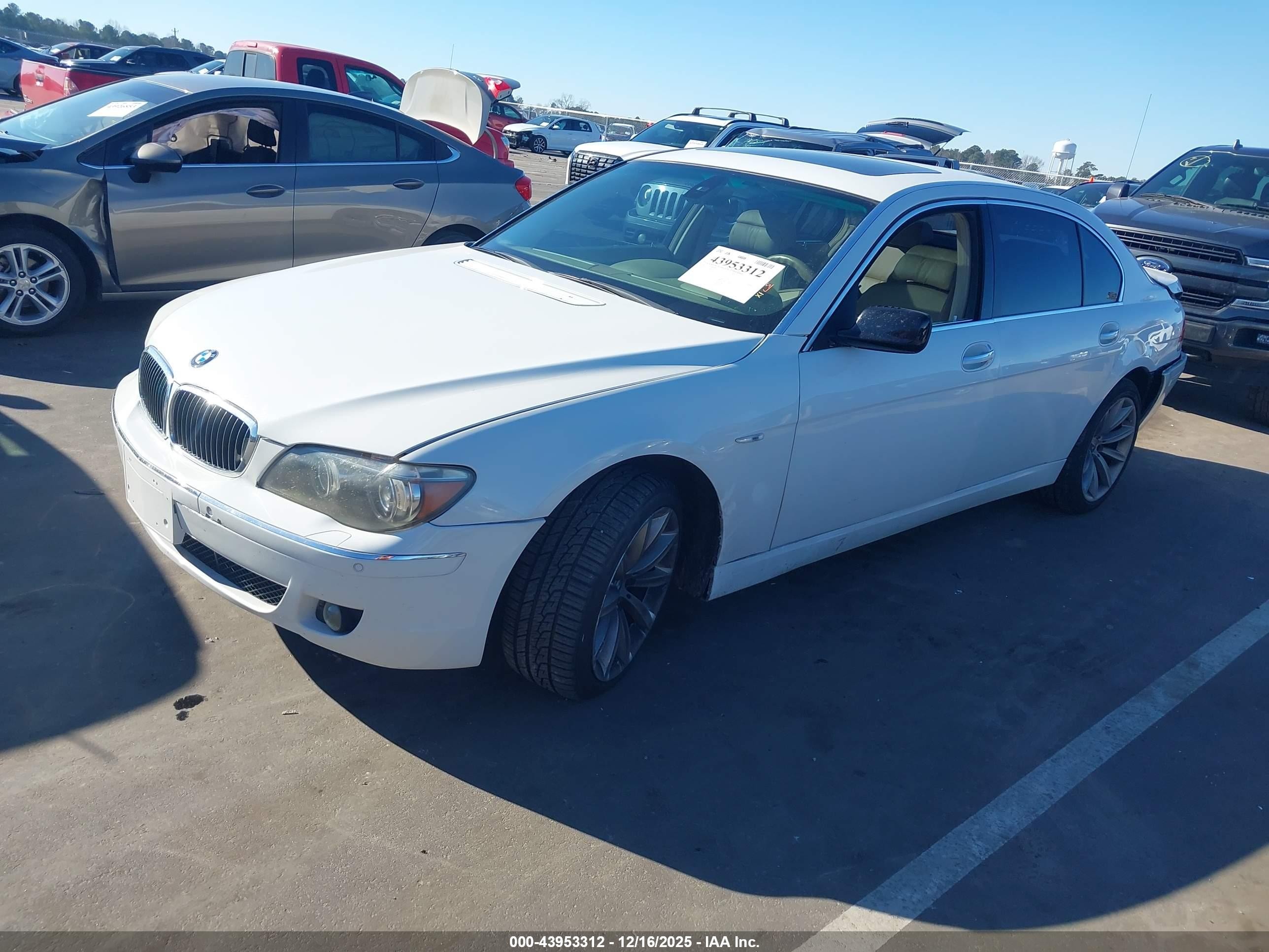 2008 Bmw 750li   White vin: WBAHN83588DT80393