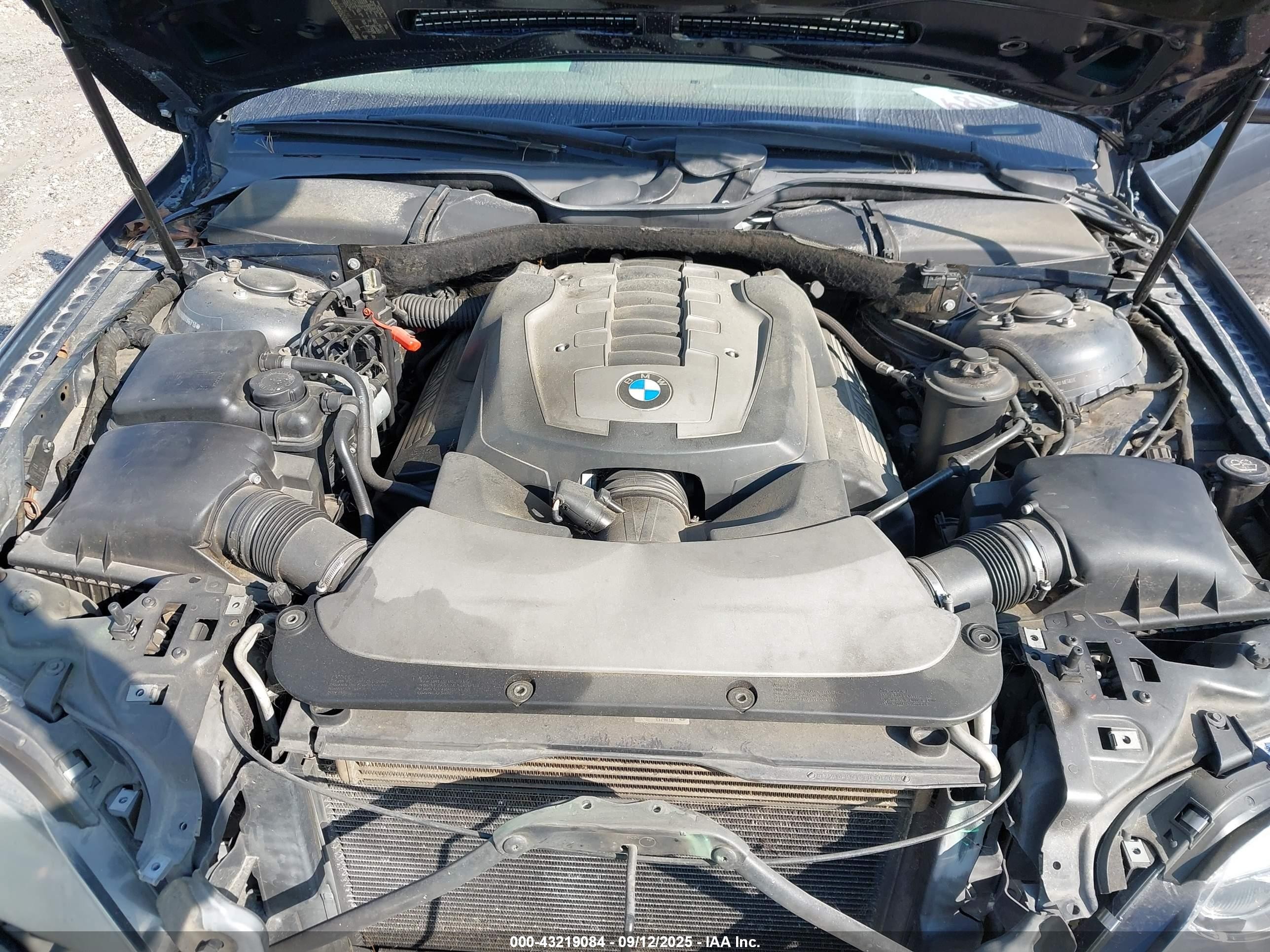 2008 Bmw 750li   Blue vin: WBAHN83588DT86713