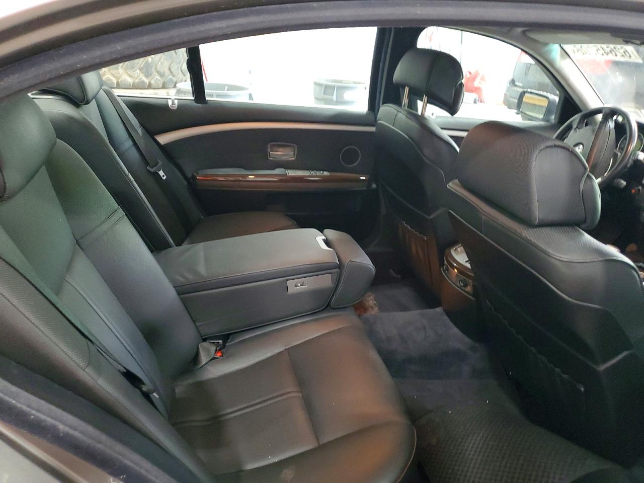 2006 Bmw 750 Li Silver vin: WBAHN83596DT28428