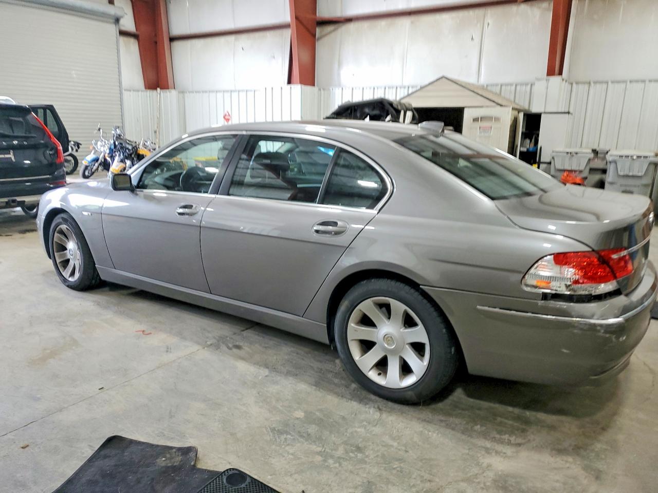 2006 Bmw 750 Li Silver vin: WBAHN83596DT28428