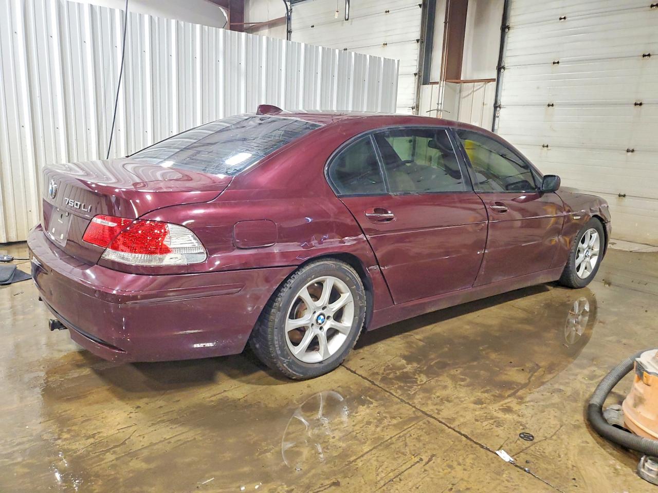 2008 Bmw 750 Li Maroon vin: WBAHN83598DT85408