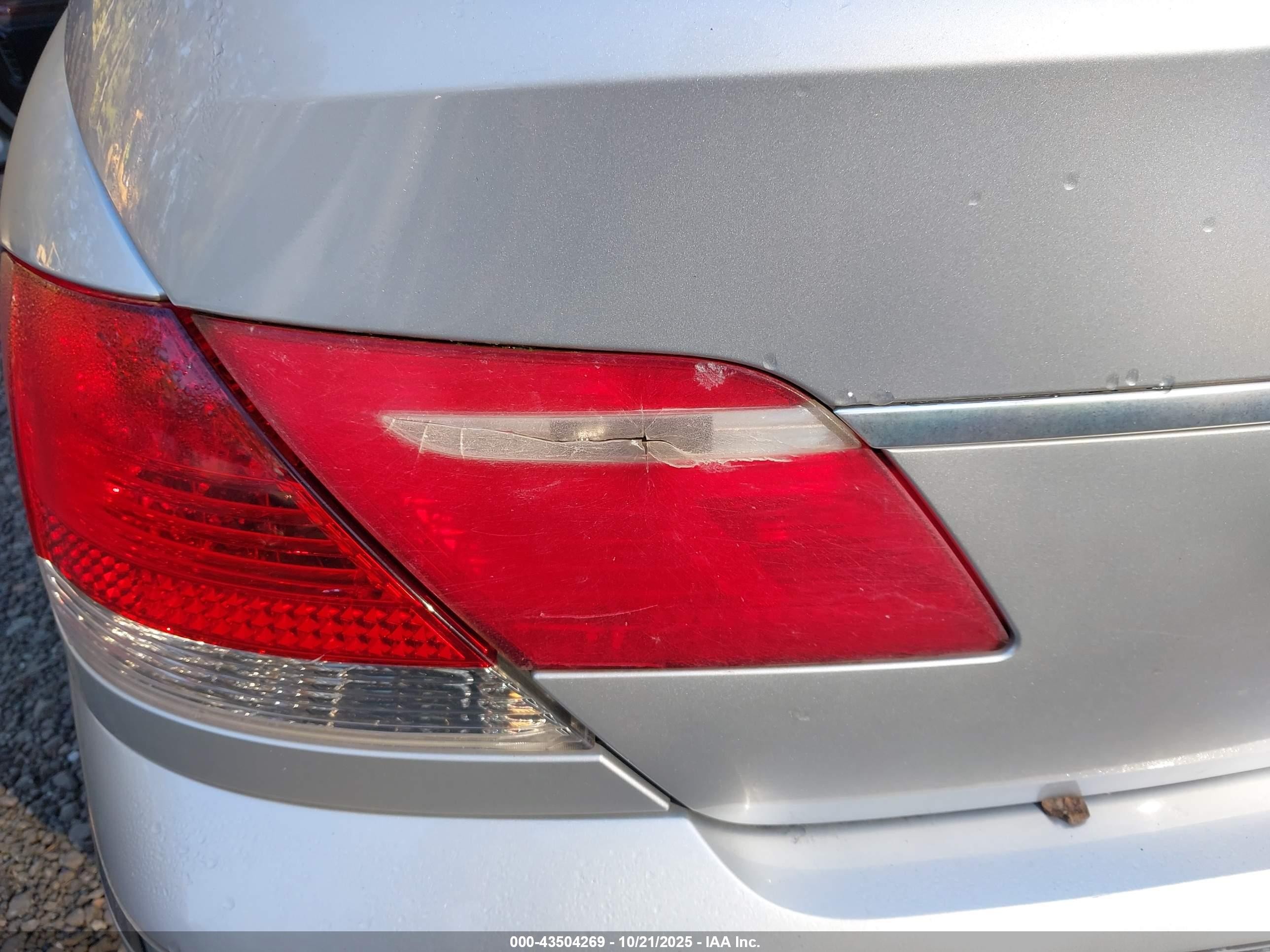 2006 Bmw 750li   Серебряный vin: WBAHN835X6DT25778
