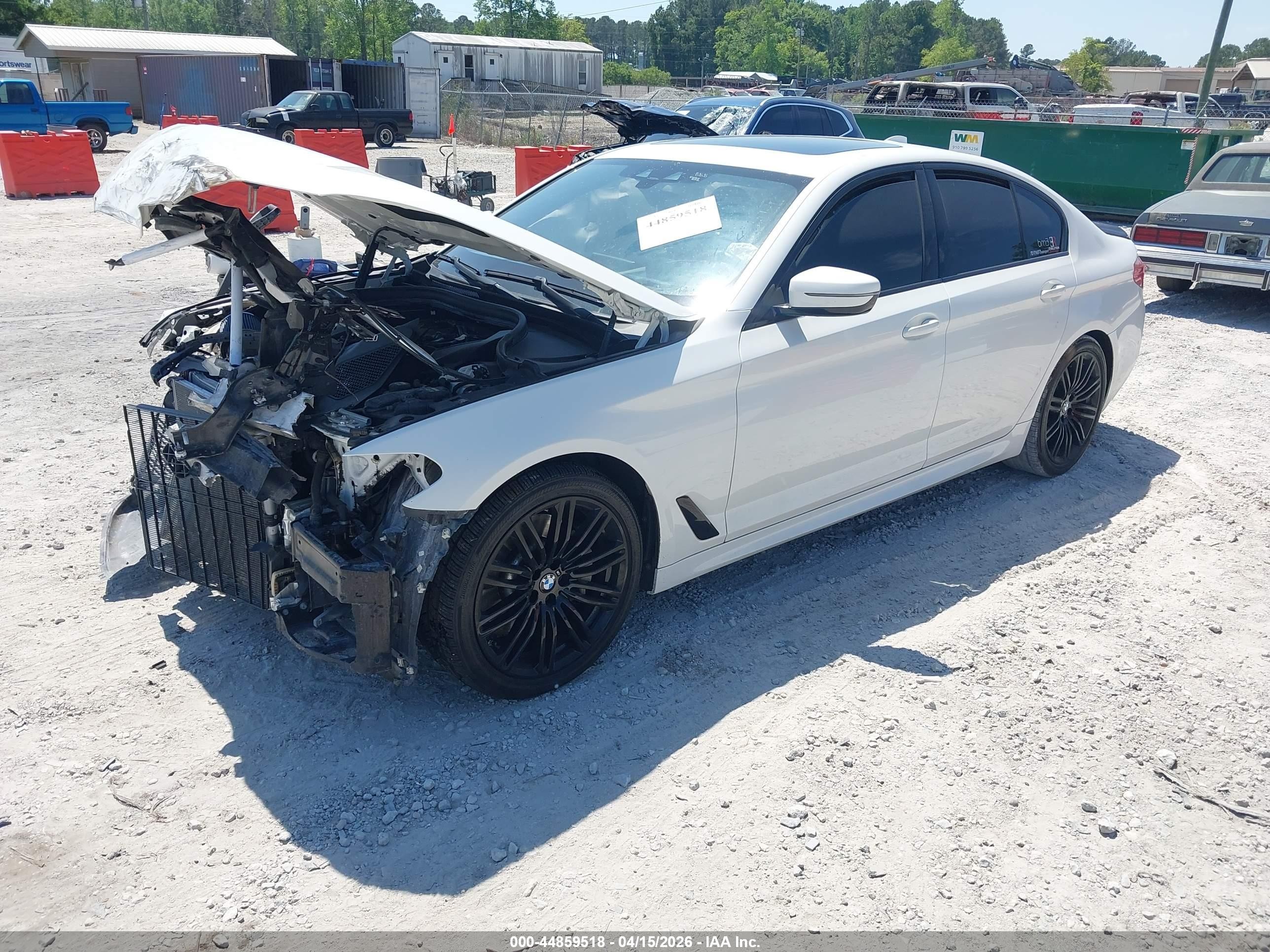 2019 Bmw 530i   White vin: WBAJA5C59KBX87833