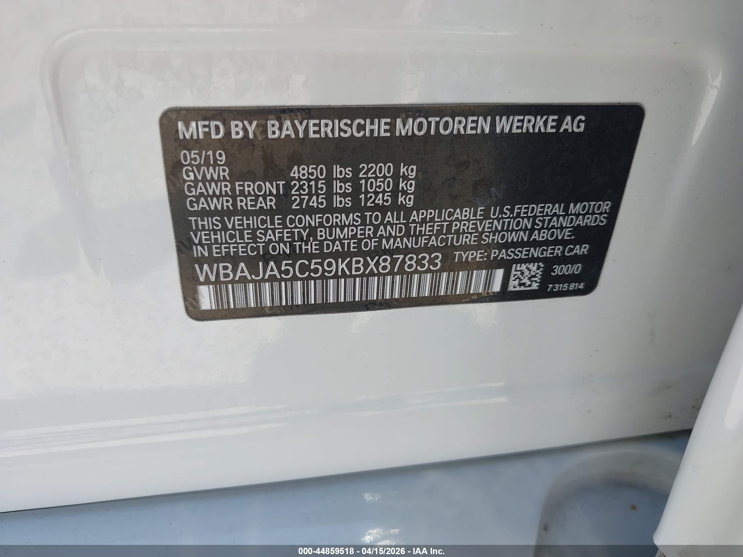 2019 Bmw 530i   White vin: WBAJA5C59KBX87833