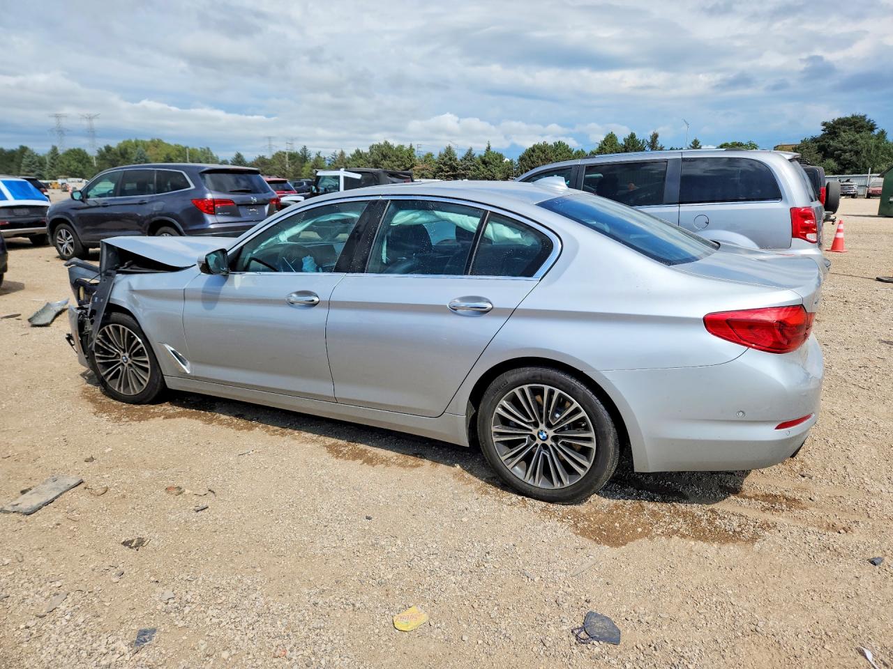 2017 Bmw 530 Xi Silver vin: WBAJA7C35HG904796