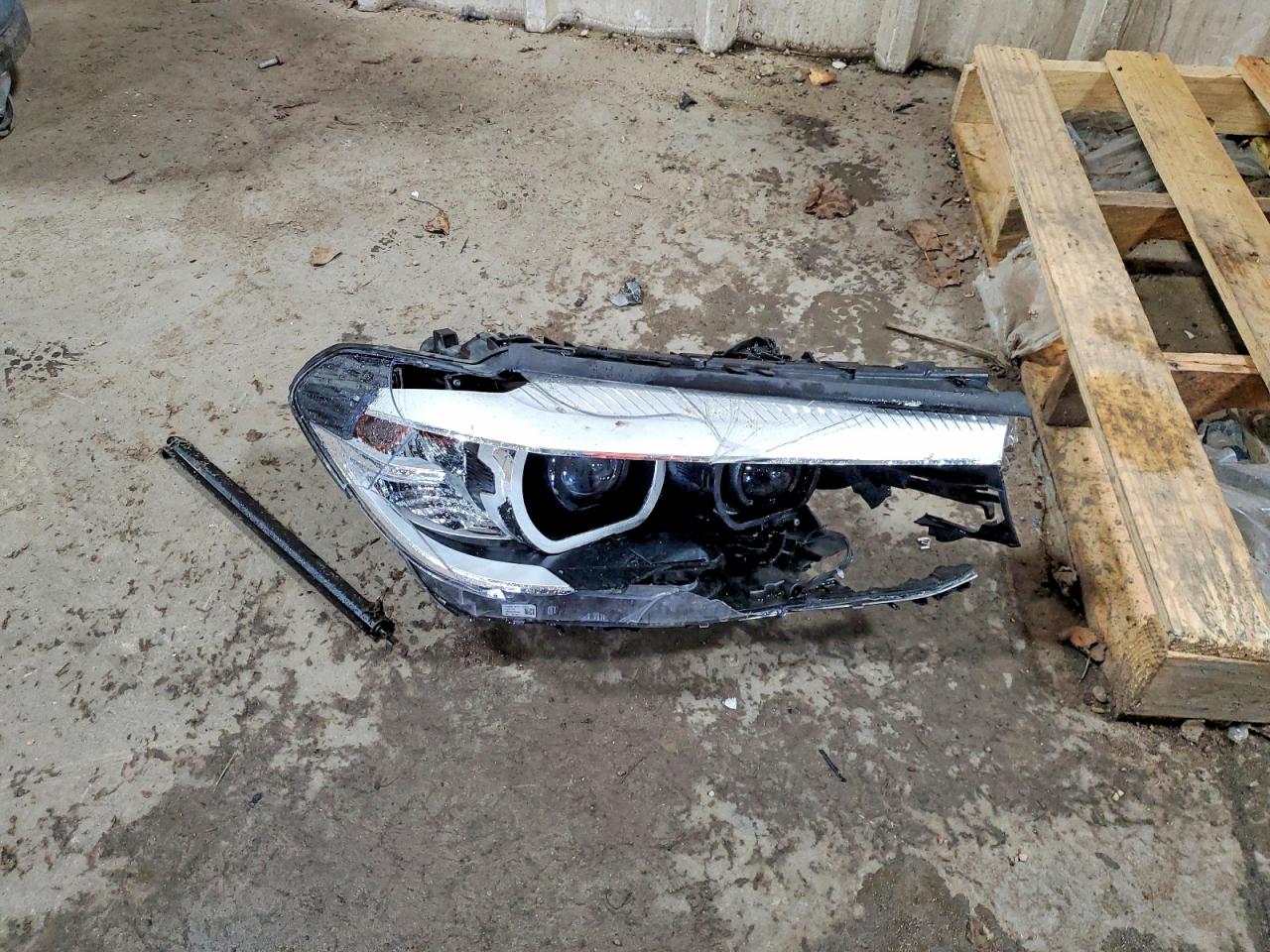2020 Bmw 530xe Charcoal vin: WBAJB1C05LCD36181