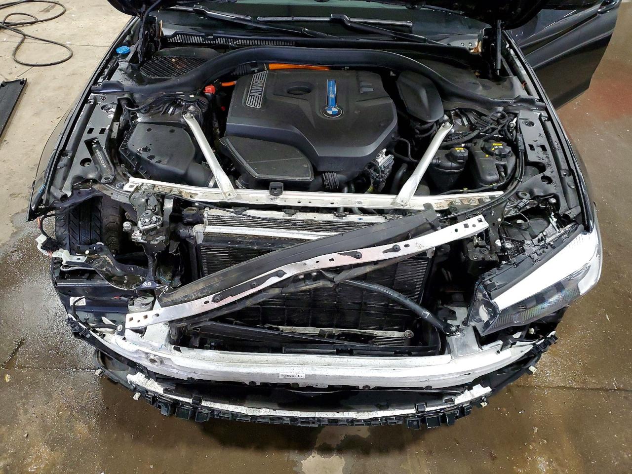 2020 Bmw 530xe Charcoal vin: WBAJB1C05LCD36181