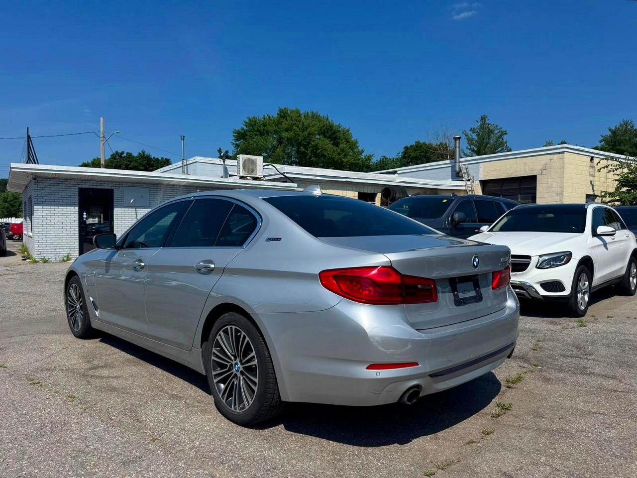 2018 Bmw 530xe Gray vin: WBAJB1C56JB084145