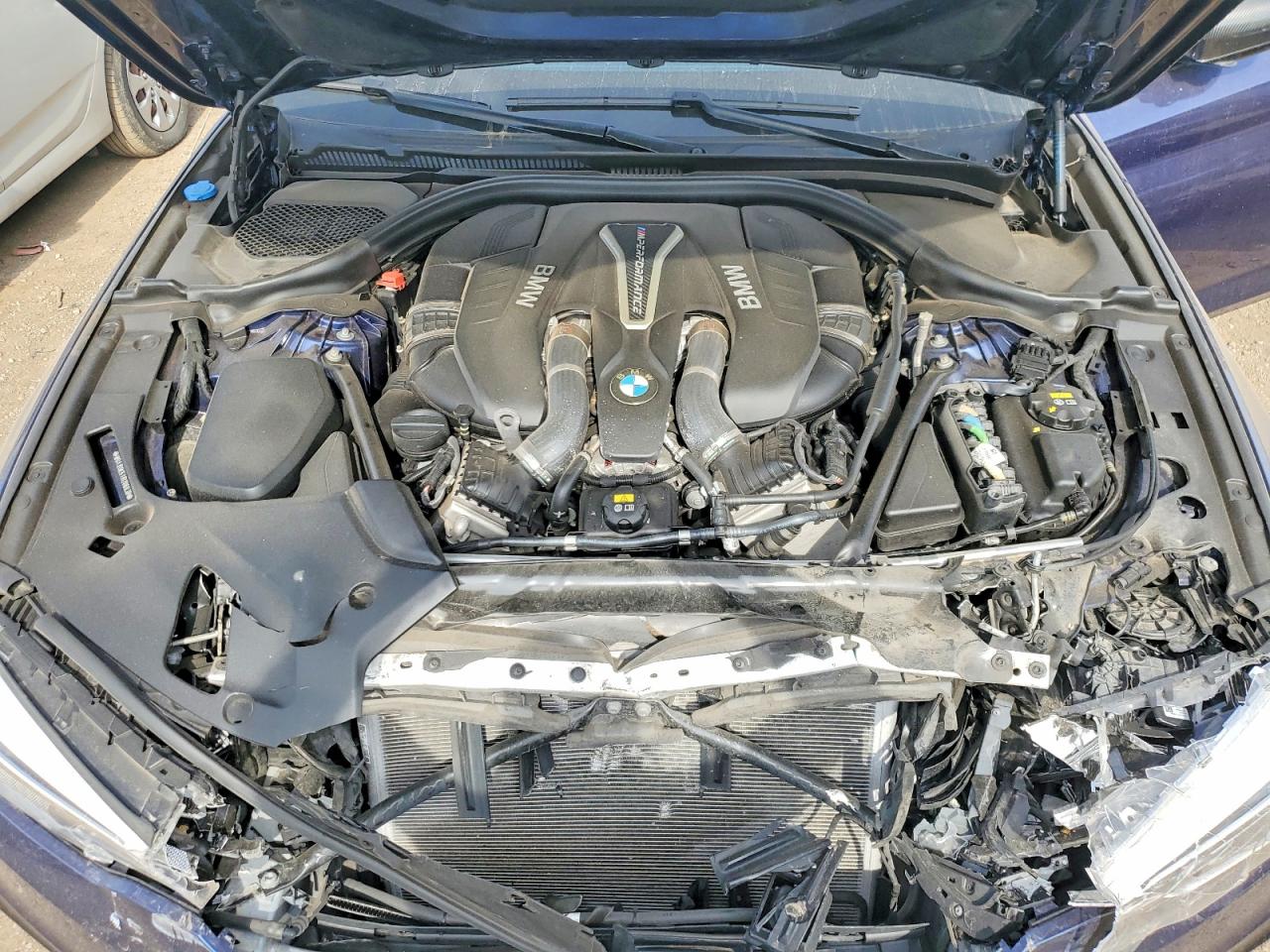 2018 Bmw M550xi Blue vin: WBAJB9C51JB286938