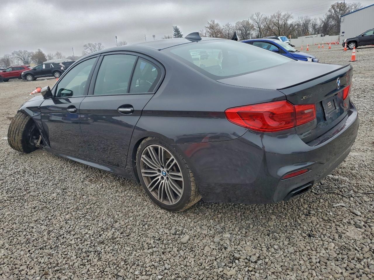2018 Bmw M550xi Черный vin: WBAJB9C55JB036893