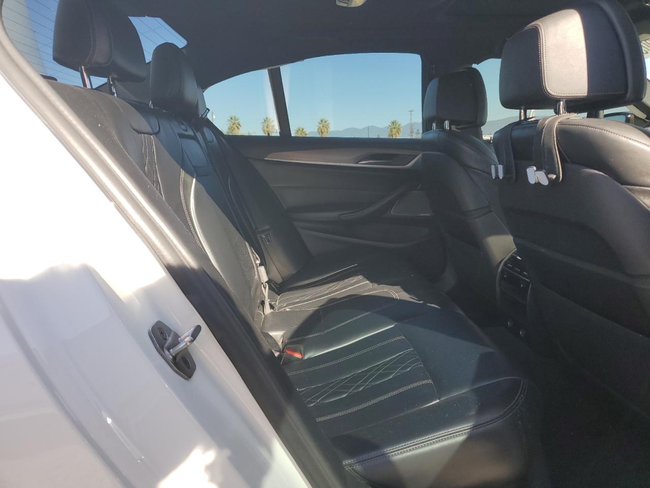 2018 Bmw M550xi White vin: WBAJB9C58JB049959