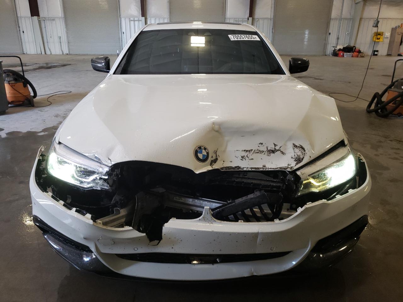 2018 Bmw M550xi White vin: WBAJB9C5XJB286856