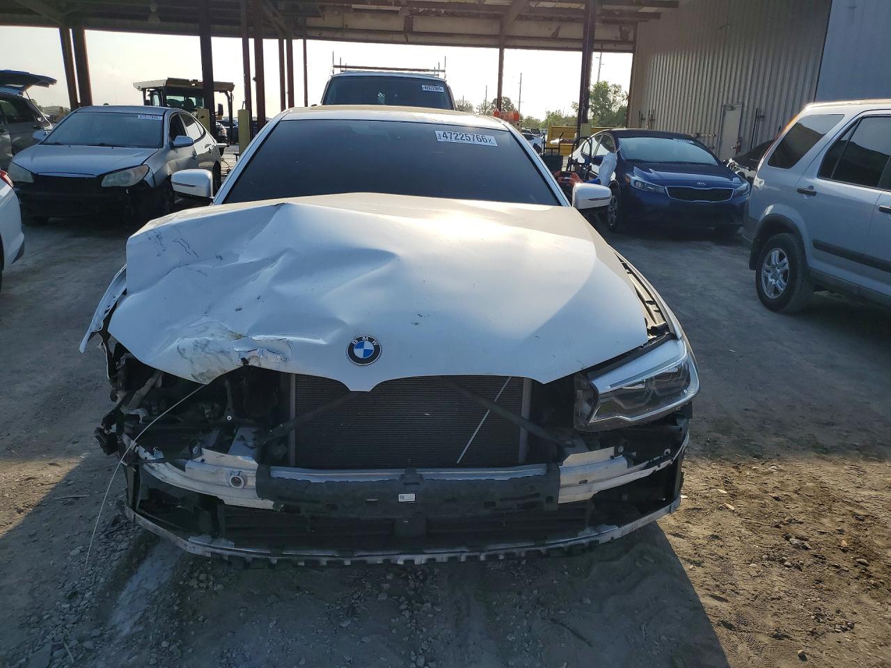 2017 Bmw 540 Xi White vin: WBAJE7C36HG889276