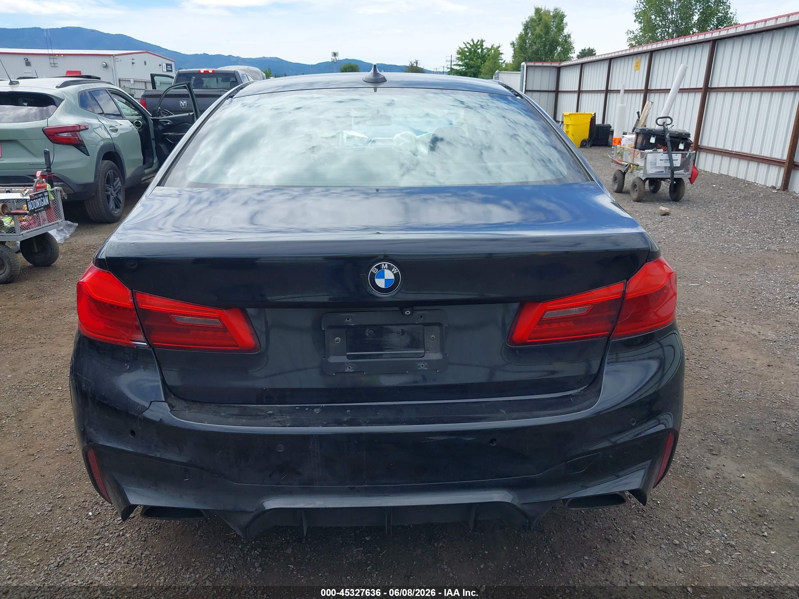 2019 Bmw 540i Xdrive Черный vin: WBAJE7C50KG893185