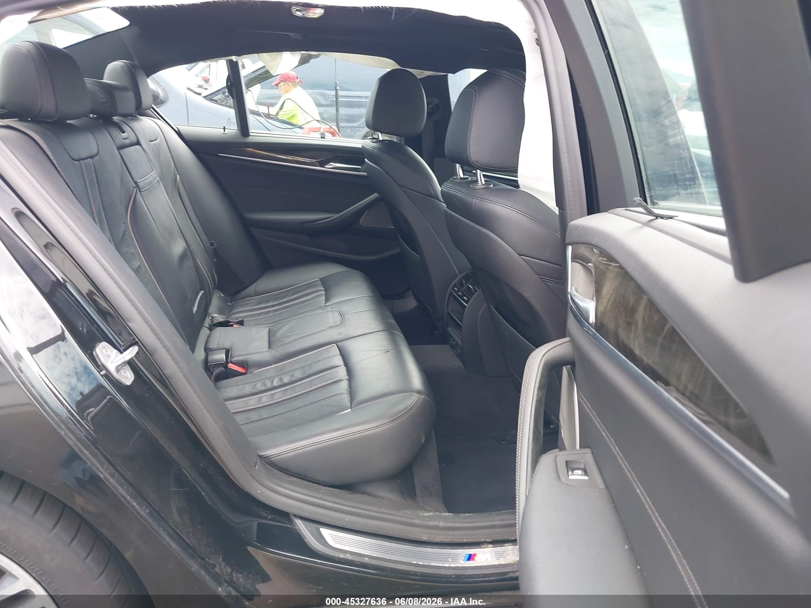 2019 Bmw 540i Xdrive Черный vin: WBAJE7C50KG893185