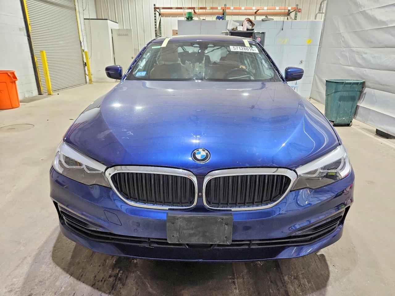 2019 Bmw 540 Xi Blue vin: WBAJE7C53KWD55587