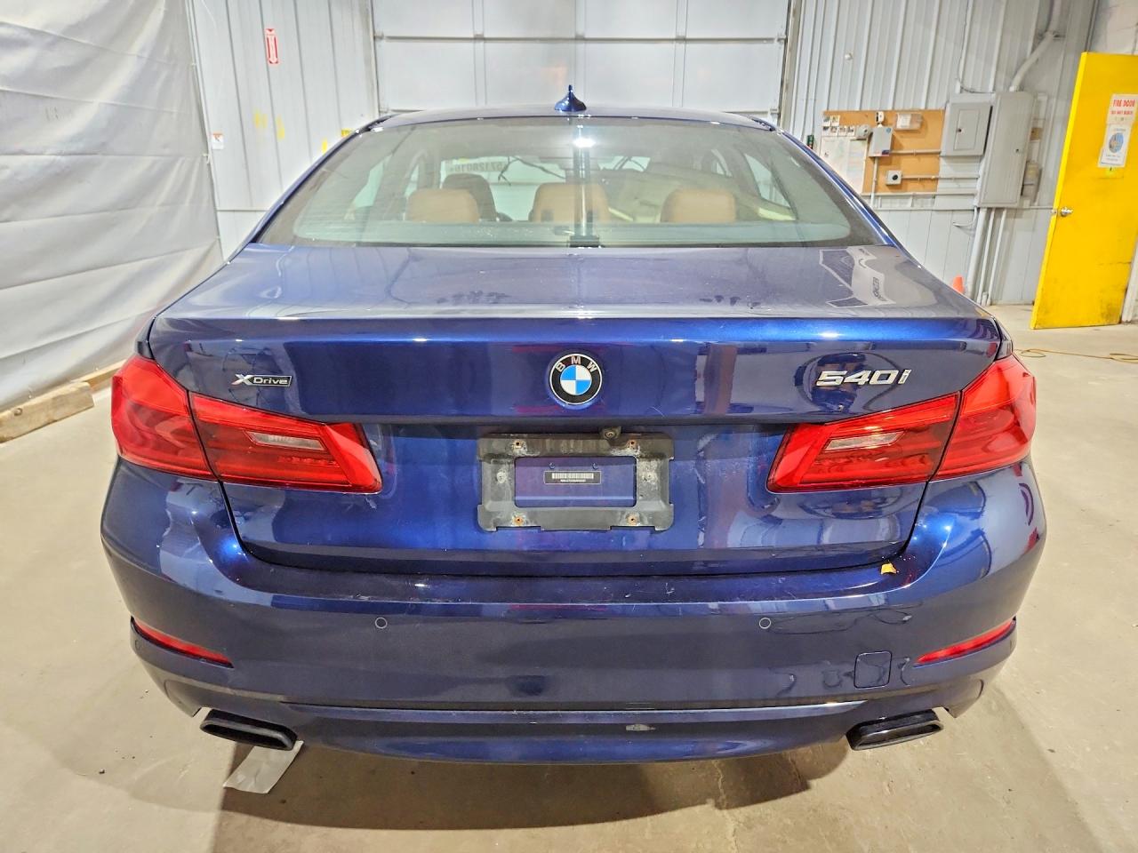 2019 Bmw 540 Xi Blue vin: WBAJE7C53KWD55587