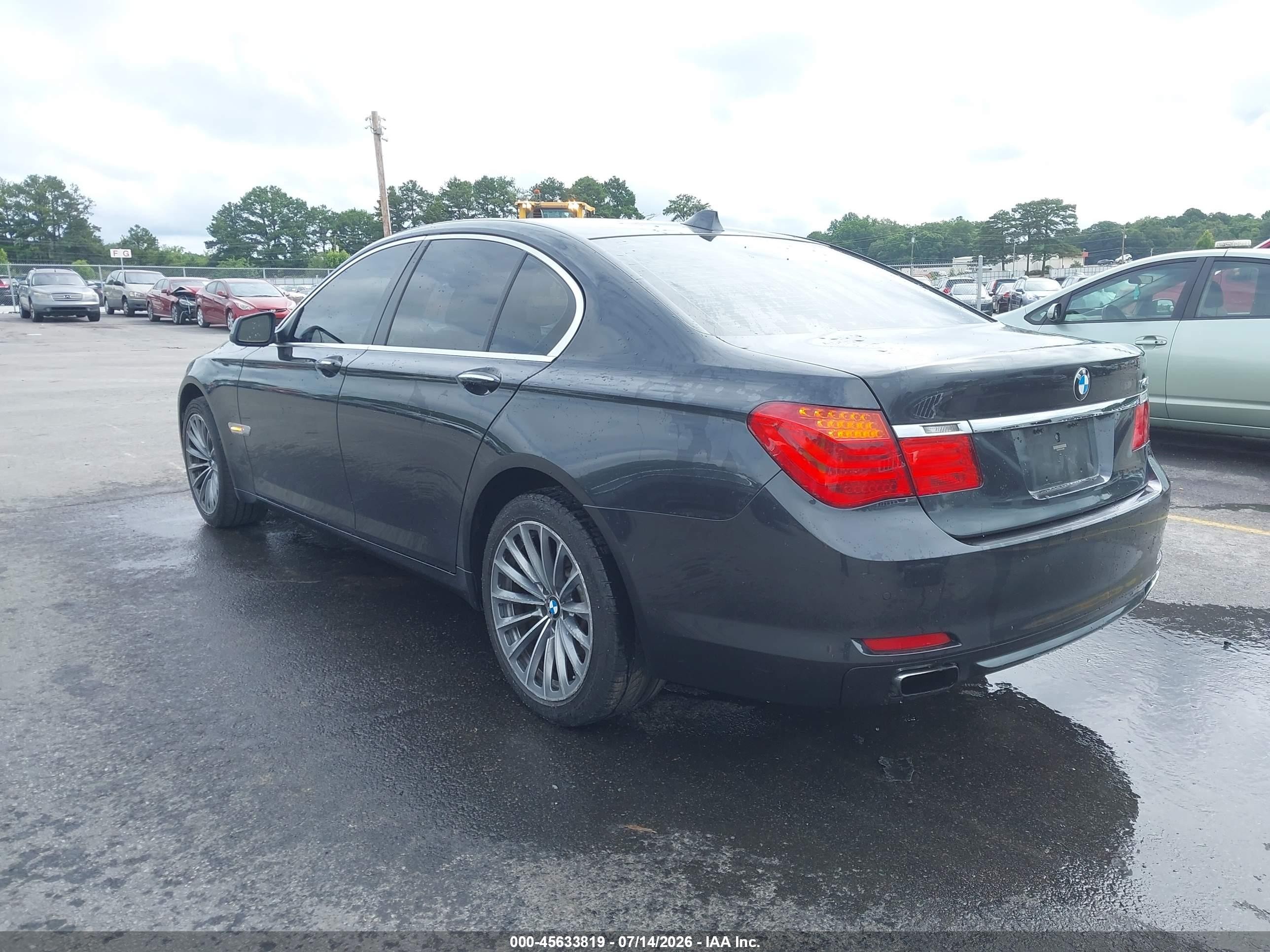2012 Bmw 740i   Gray vin: WBAKA4C51CC613698