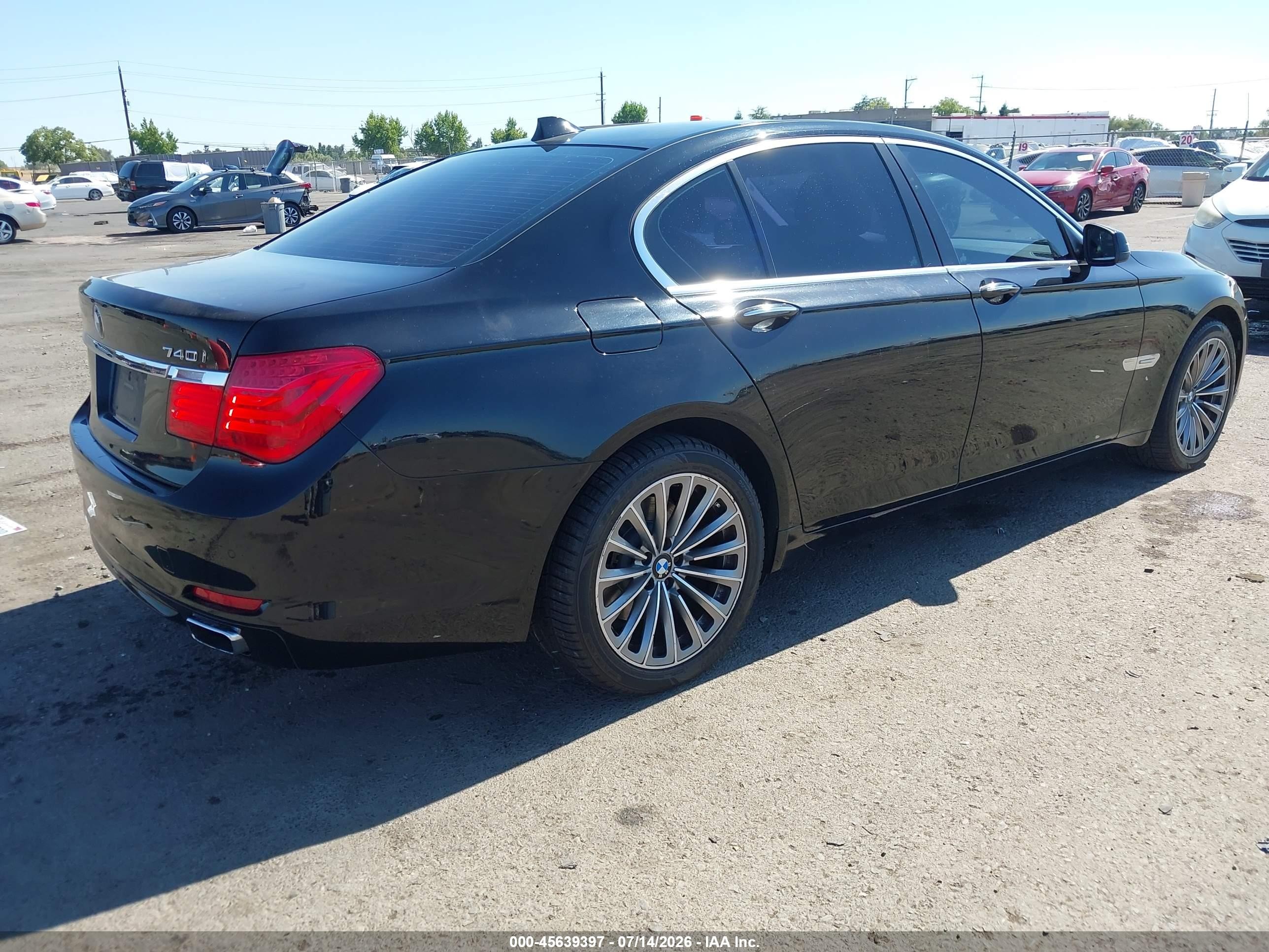 2012 Bmw 740i   Black vin: WBAKA4C56CC613289