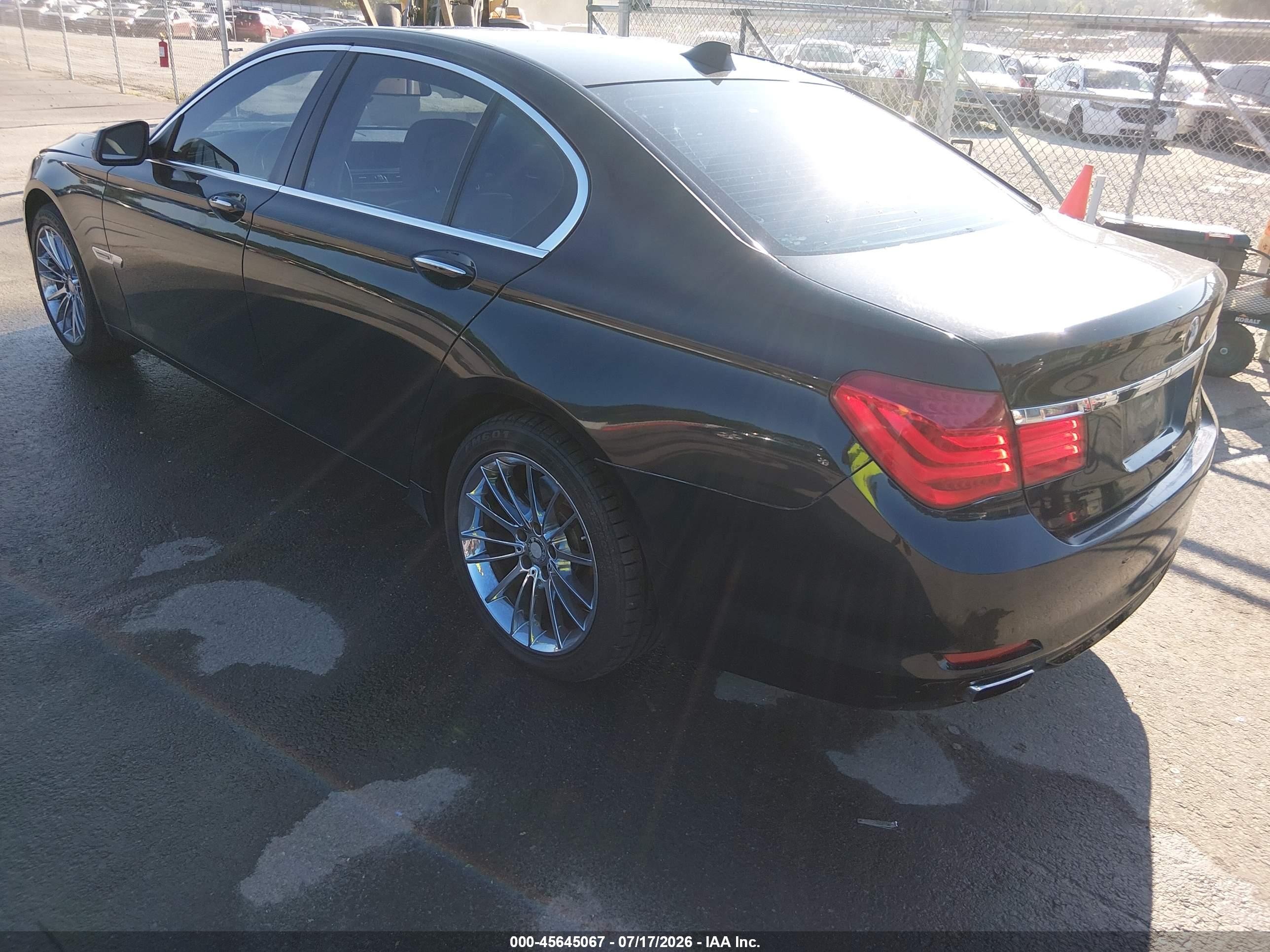 2012 Bmw 740i   Black vin: WBAKA4C59CC613660