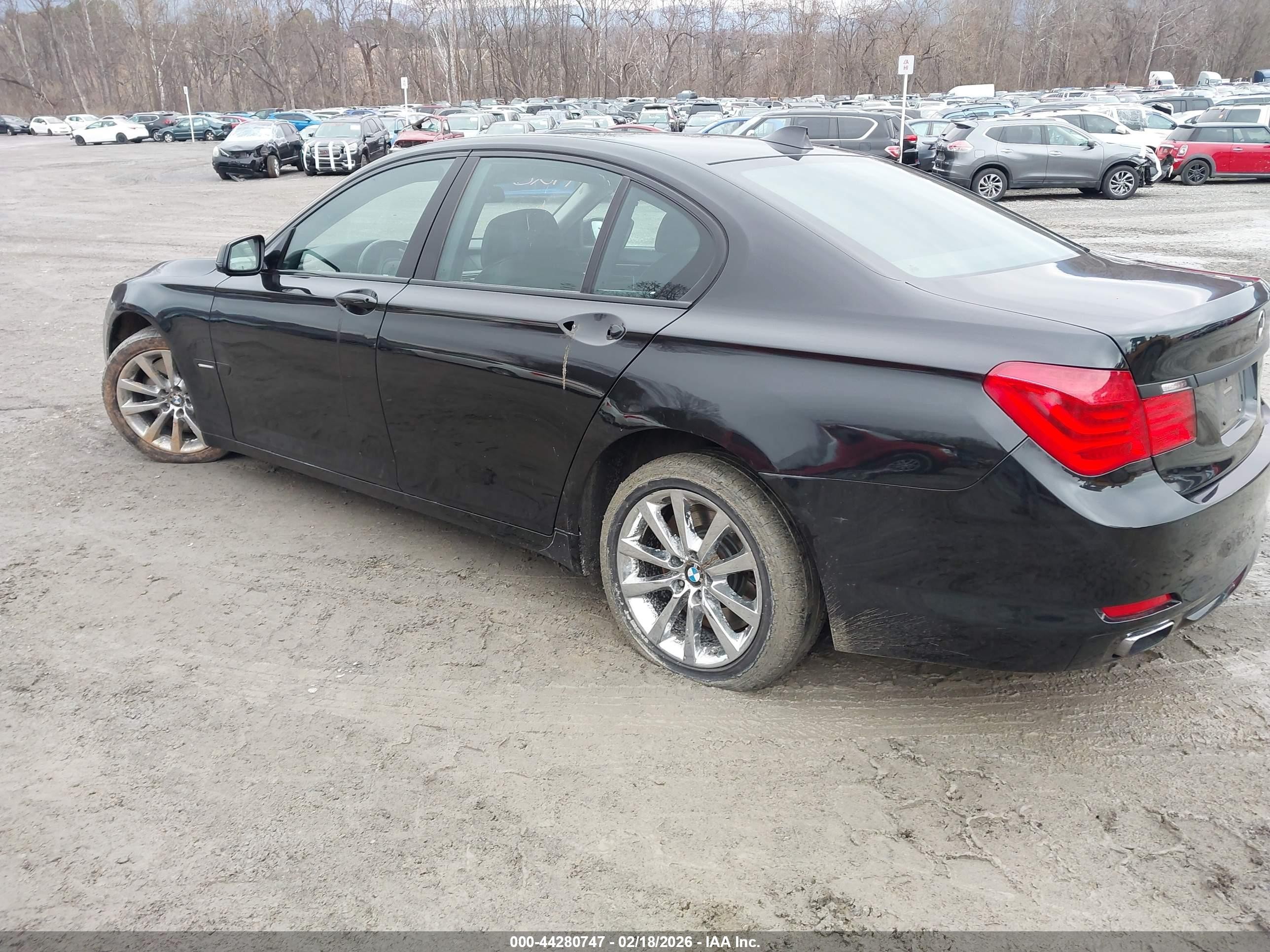 2009 Bmw 750i   Black vin: WBAKA83509CY33530