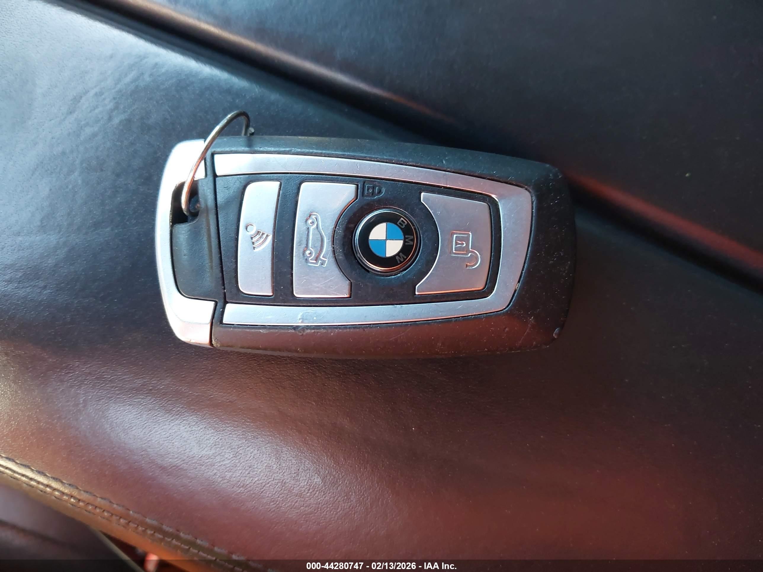 2009 Bmw 750i   Black vin: WBAKA83509CY33530
