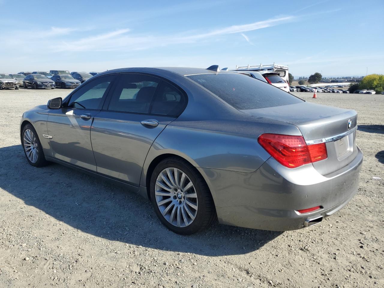 2009 Bmw 750 I Gray vin: WBAKA83539CY35028