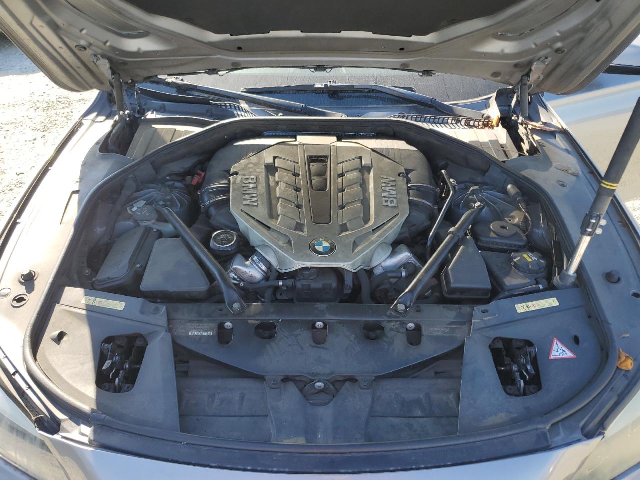 2009 Bmw 750 I Gray vin: WBAKA83539CY35028