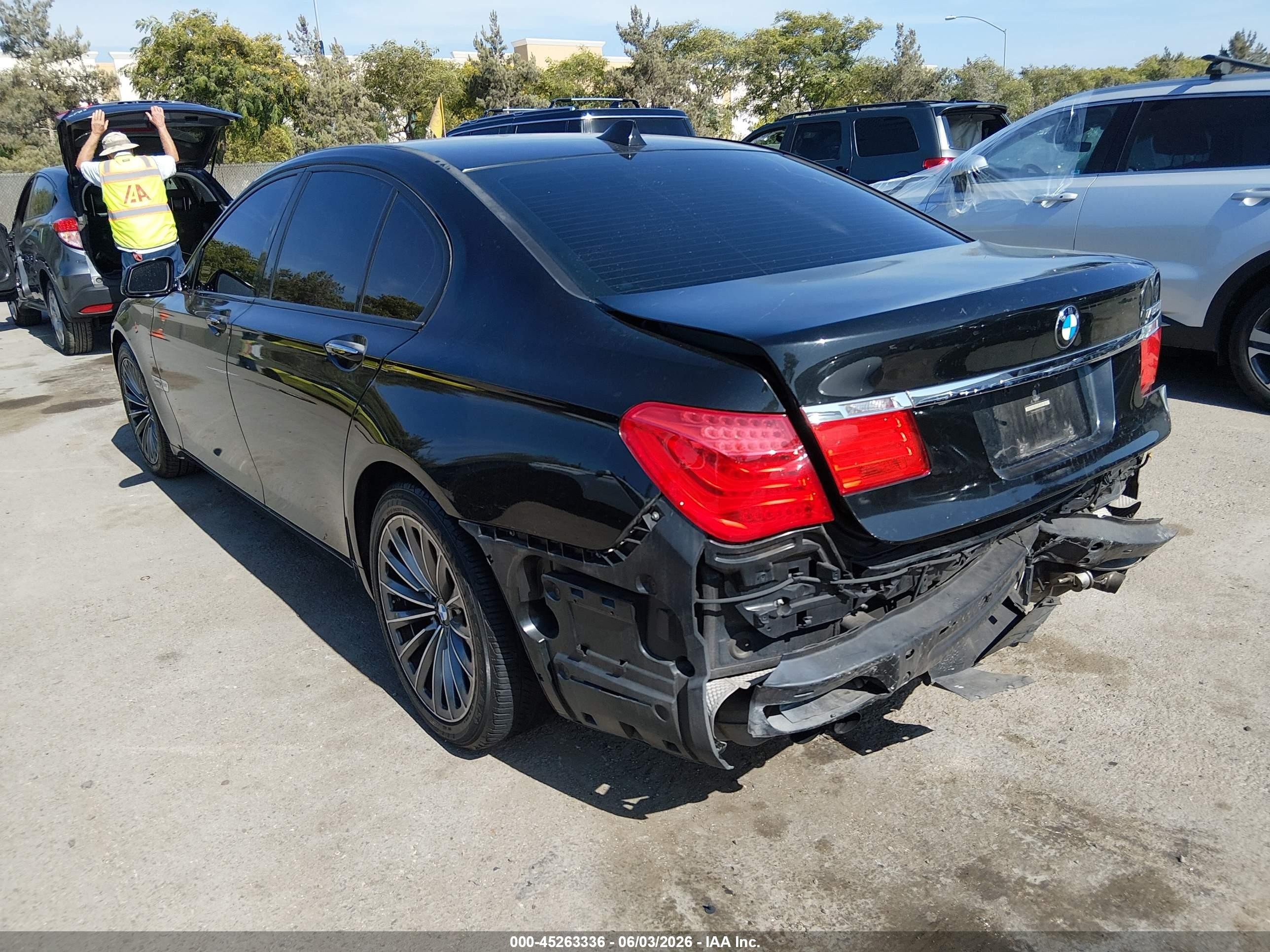 2009 Bmw 750i Black vin: WBAKA83569CY33239