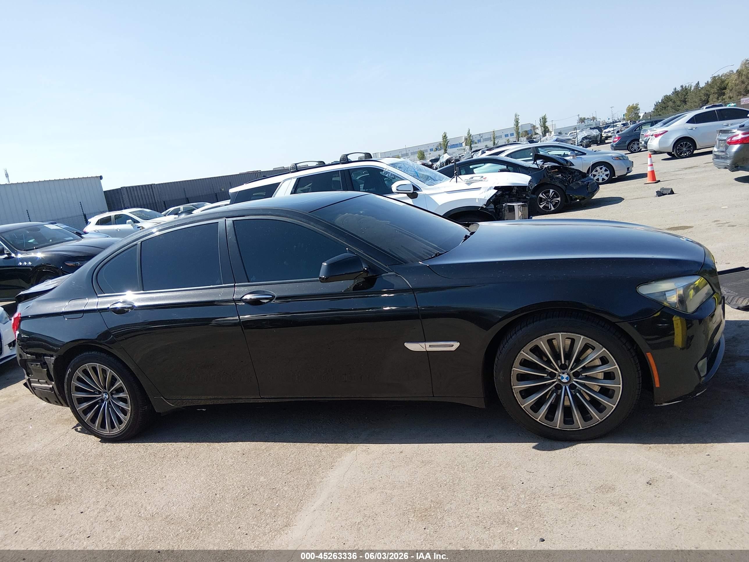2009 Bmw 750i Black vin: WBAKA83569CY33239